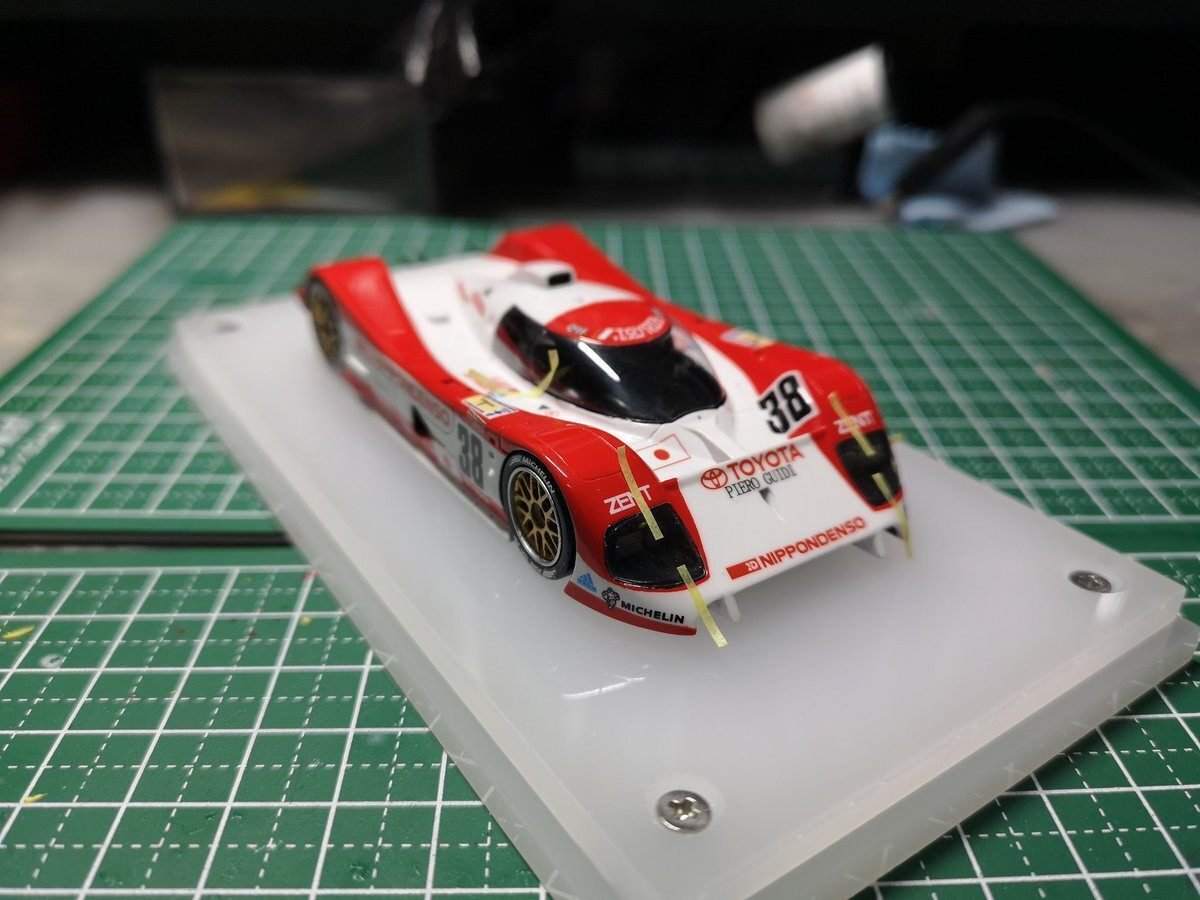 模型製作用品 TOYOTA TS010 TS10 No.36 Toyota Ts010 #36 Winner 500 Km In Mine 1992 G.lees / J