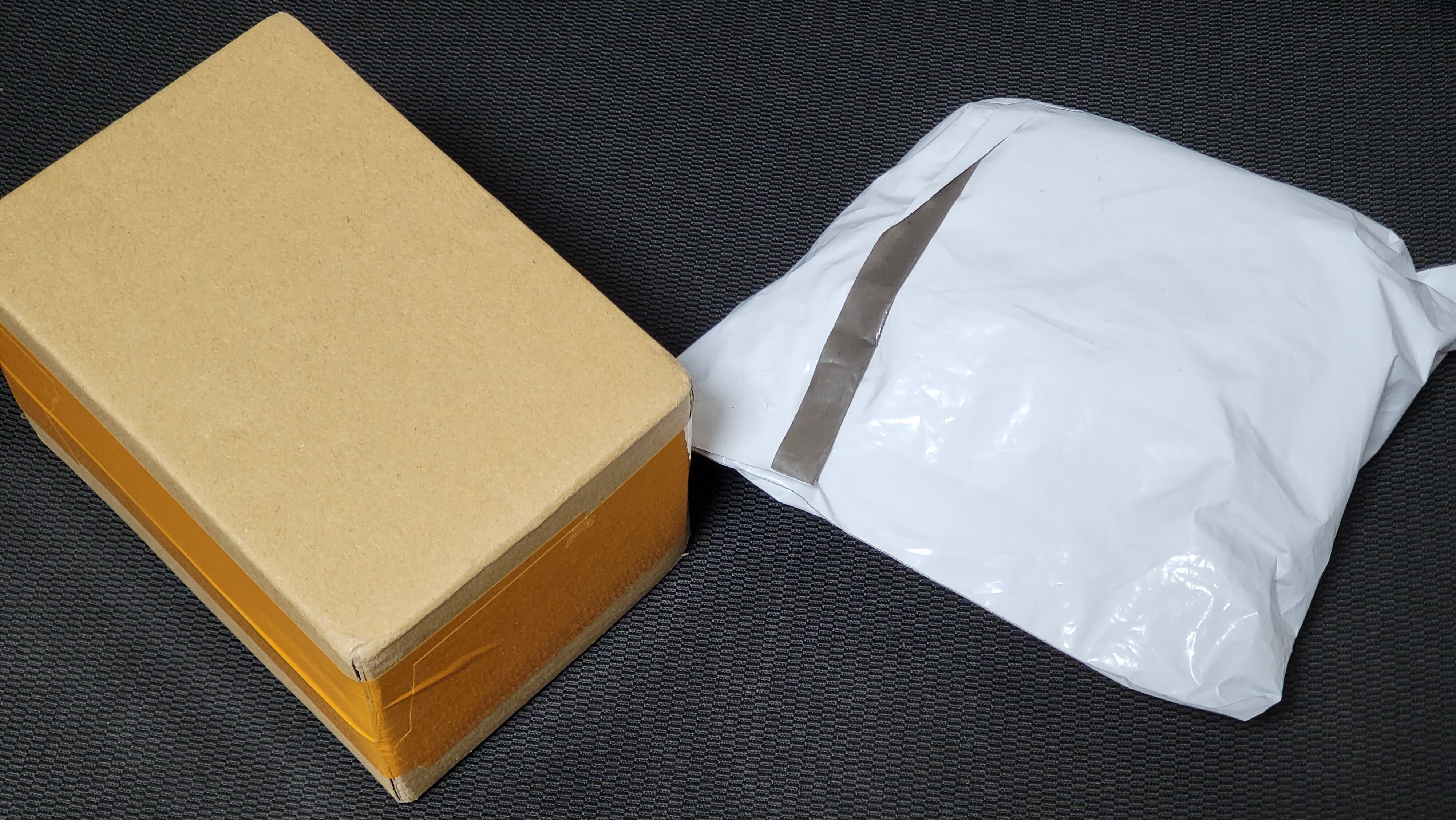 Nikon ニコン COOLPIX P1000 液晶不良 撮影可能 product_05.jpg