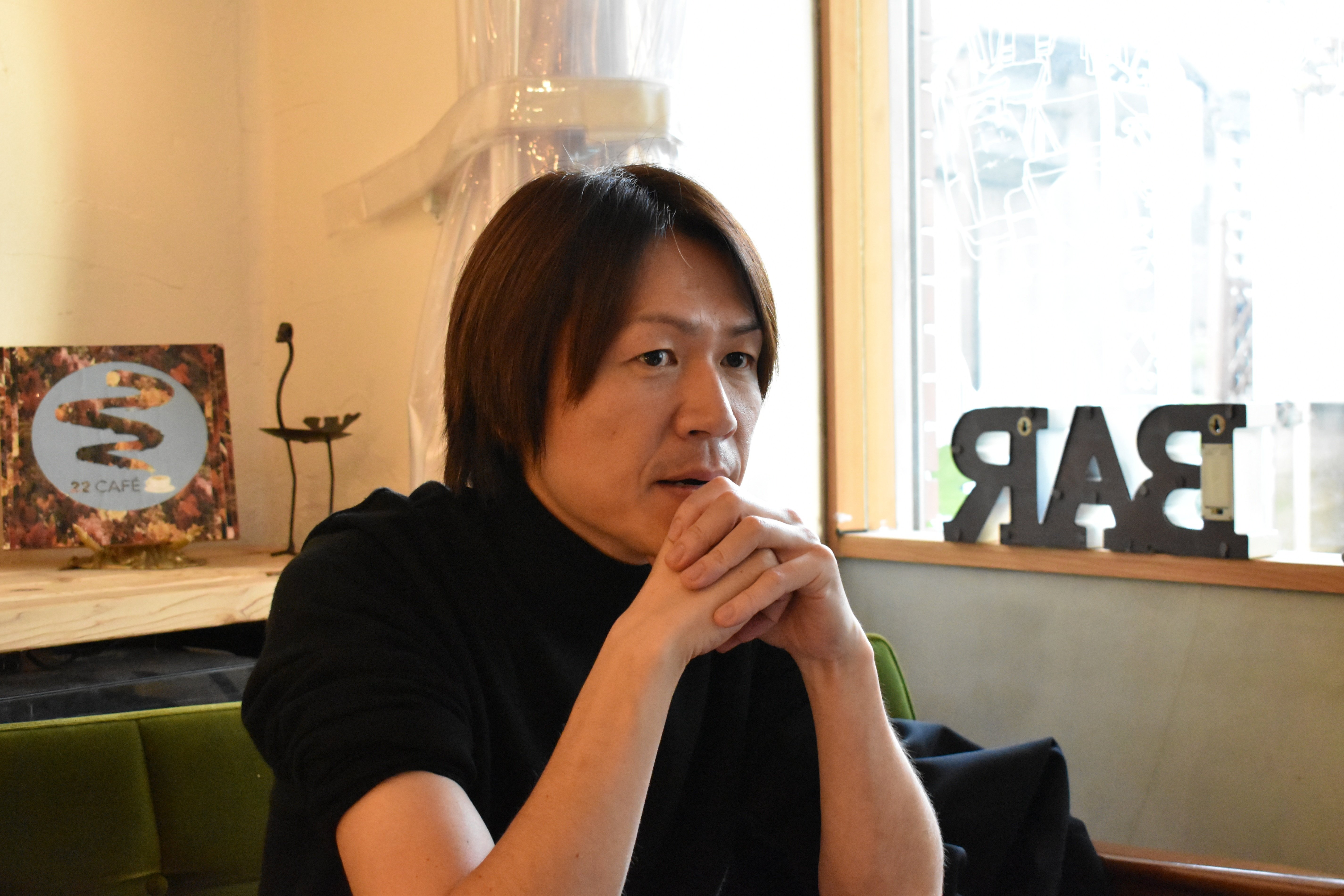 1億円ホスト時代、「チャーハンを食べて自分を取り戻していた