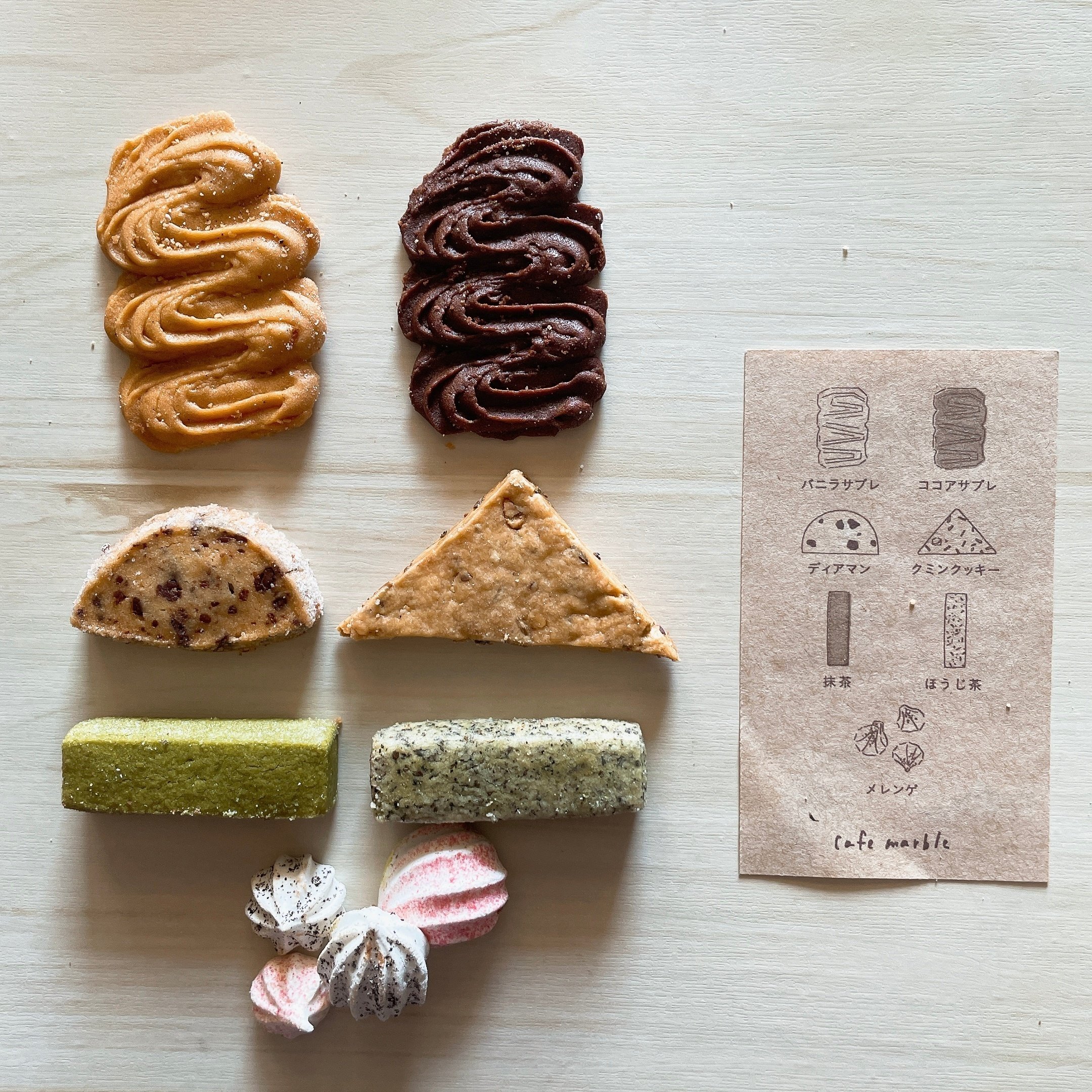 cafe marbleさんのほんわかクマのクッキー缶｜ショコラ＠パワスポグルメ