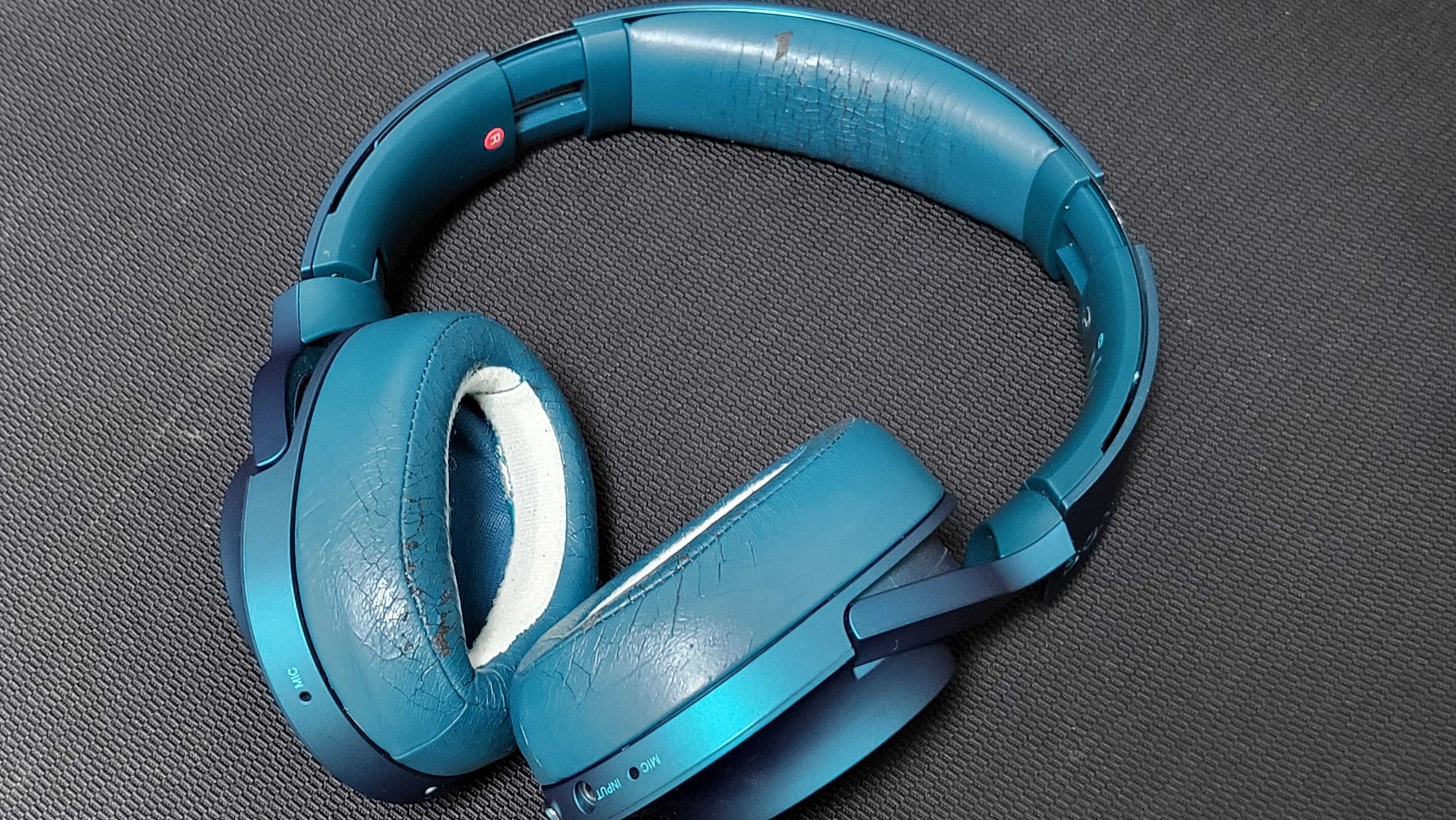 修理】崩壊していたヘッドホンをどうにかする【MDR-100ABN】｜aosagi