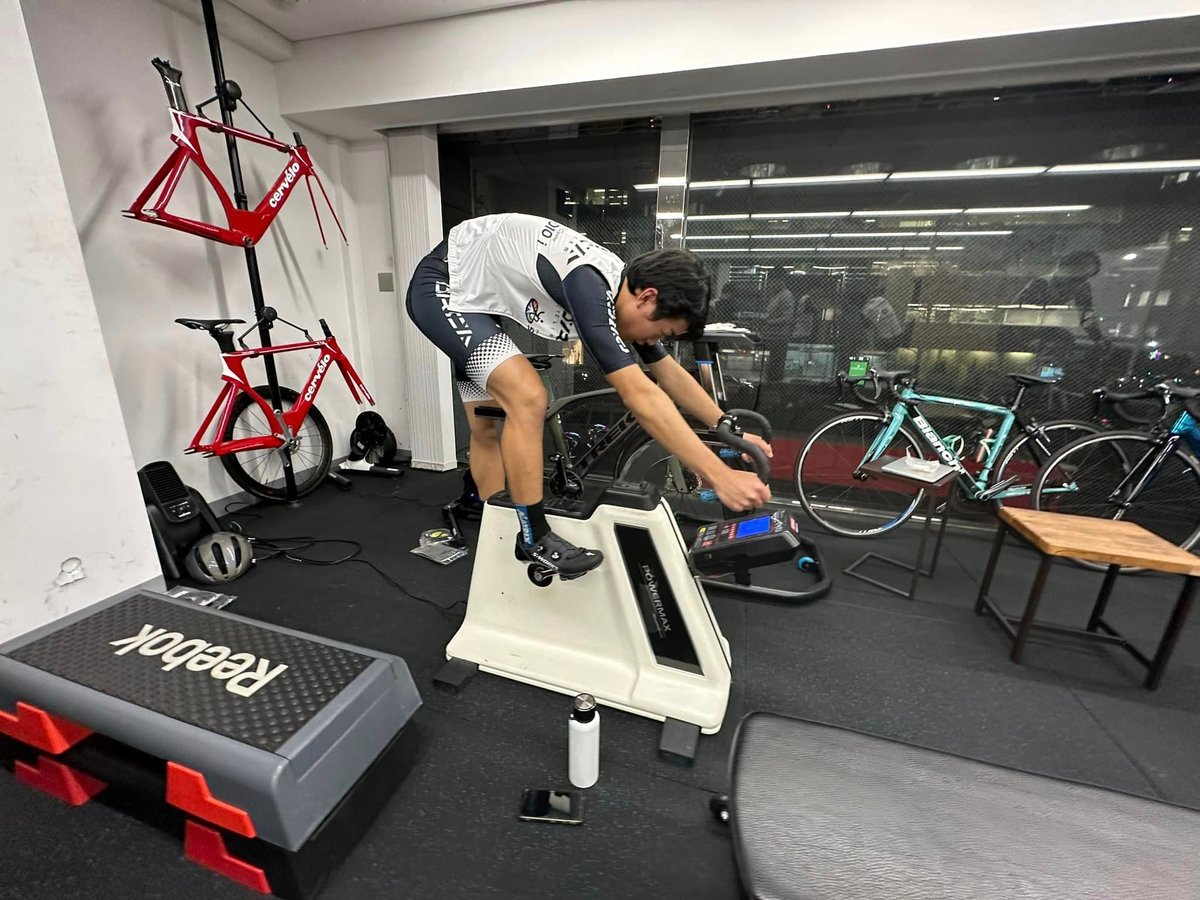 ロードバイクスクール】中学生・高校生が遊びながらテクニックを身に