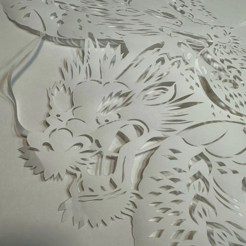 新作「五頭龍と弁天様」制作記録と、きりえ美術展のお知らせ | 華色切絵 【公式サイト】
