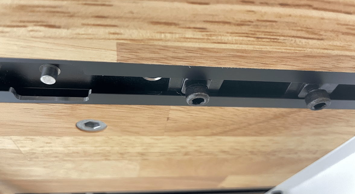 仕事用デスクに PREDUCTS と FlexiSpot E8 を購入した話|ガシ 仕事用デスクに PREDUCTS と FlexiSpot E8 を購入した話|ガシ