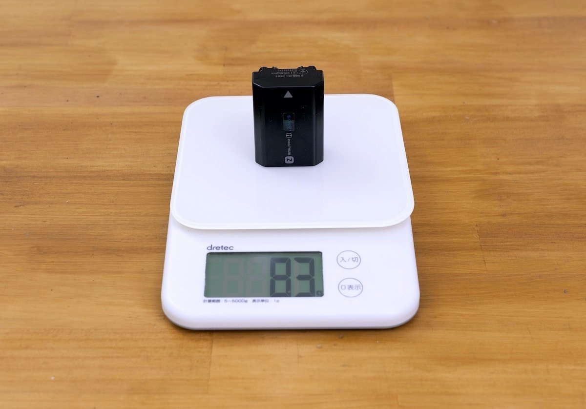 バッテリーからカメラを考察【LUMIX＆SONY】｜I'm a graphic designer