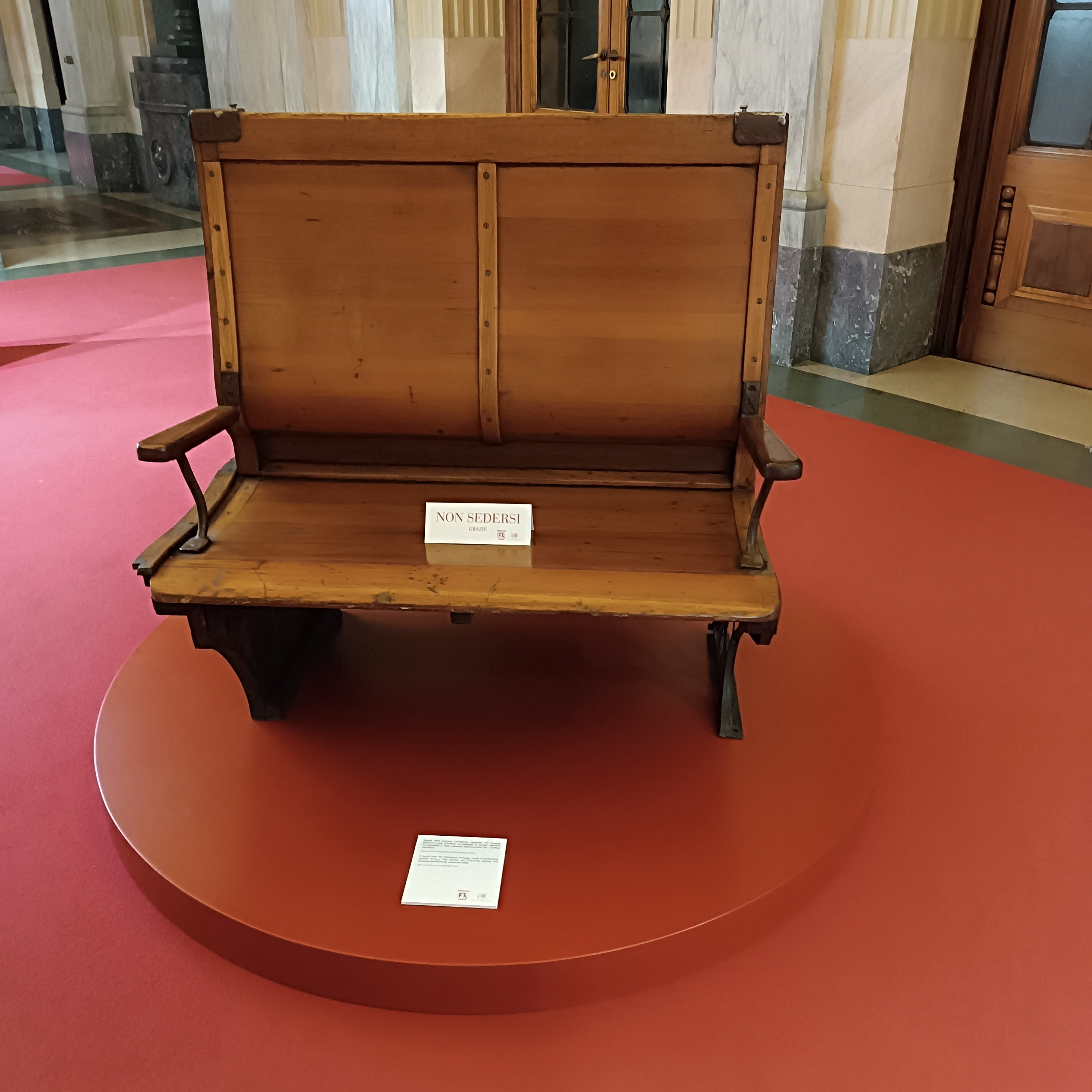 ミラノにも隠されていたナチスのハーケンクロイツ｜シマ子