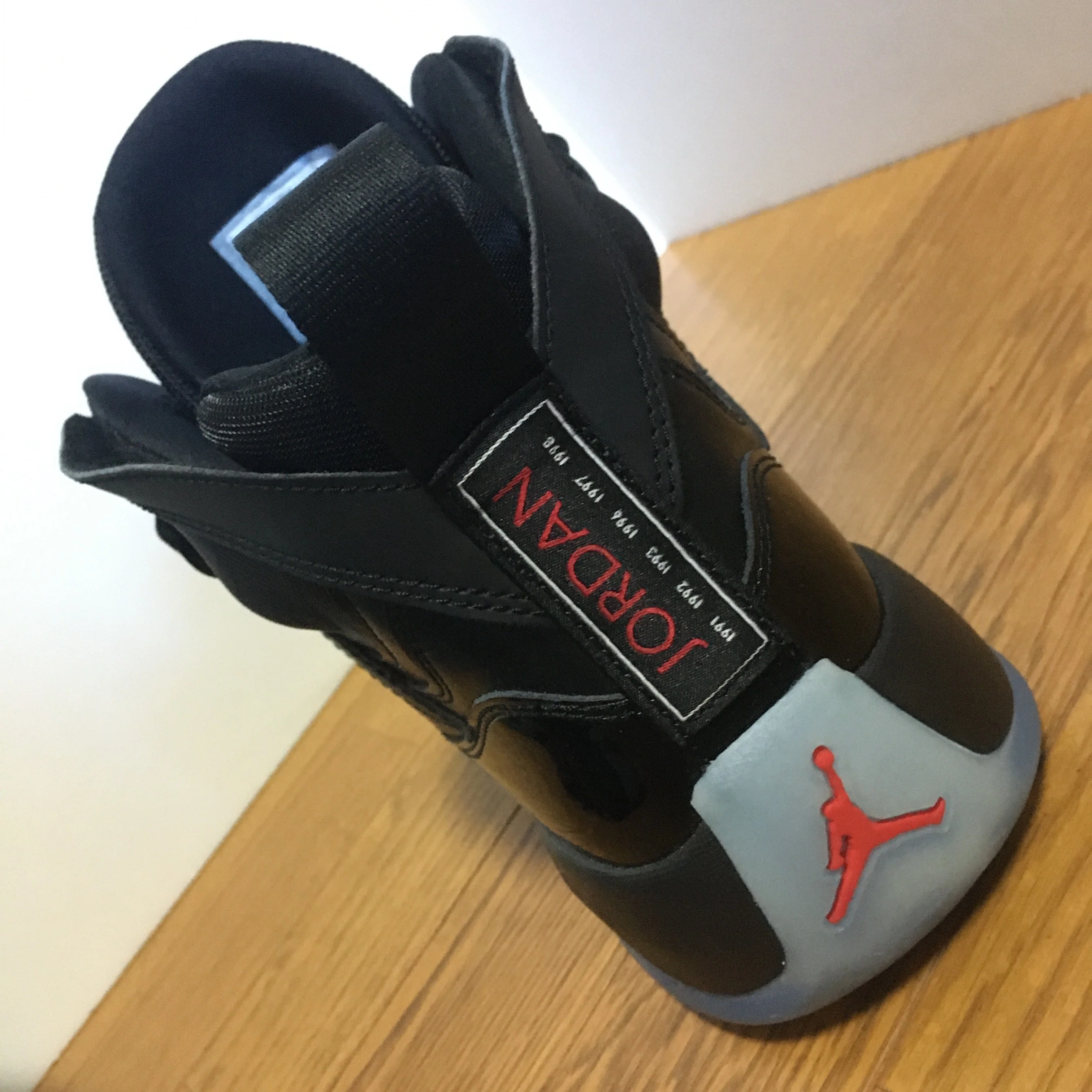 ジョーダンジャンプマン ツー トレイ NIKEジョーダン ジャンプマン 