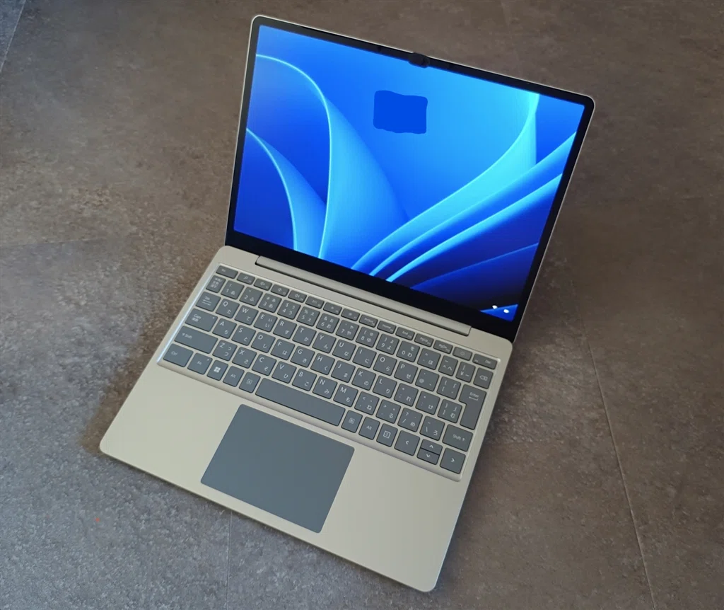 隠れた名機！！コスパ最強のSurface Laptop Go2がお買い得｜カイト