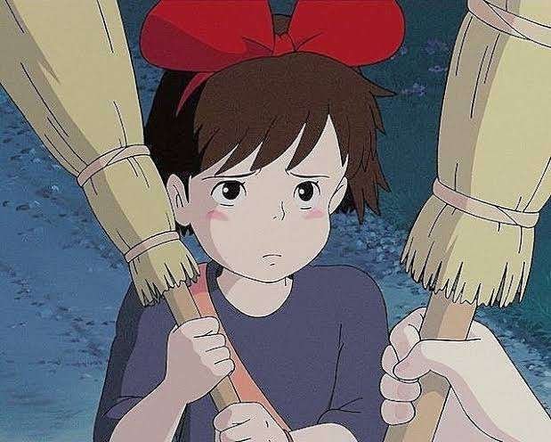 魔女の宅急便】3年後ではない！表紙のキキはいつの姿？｜魔女の