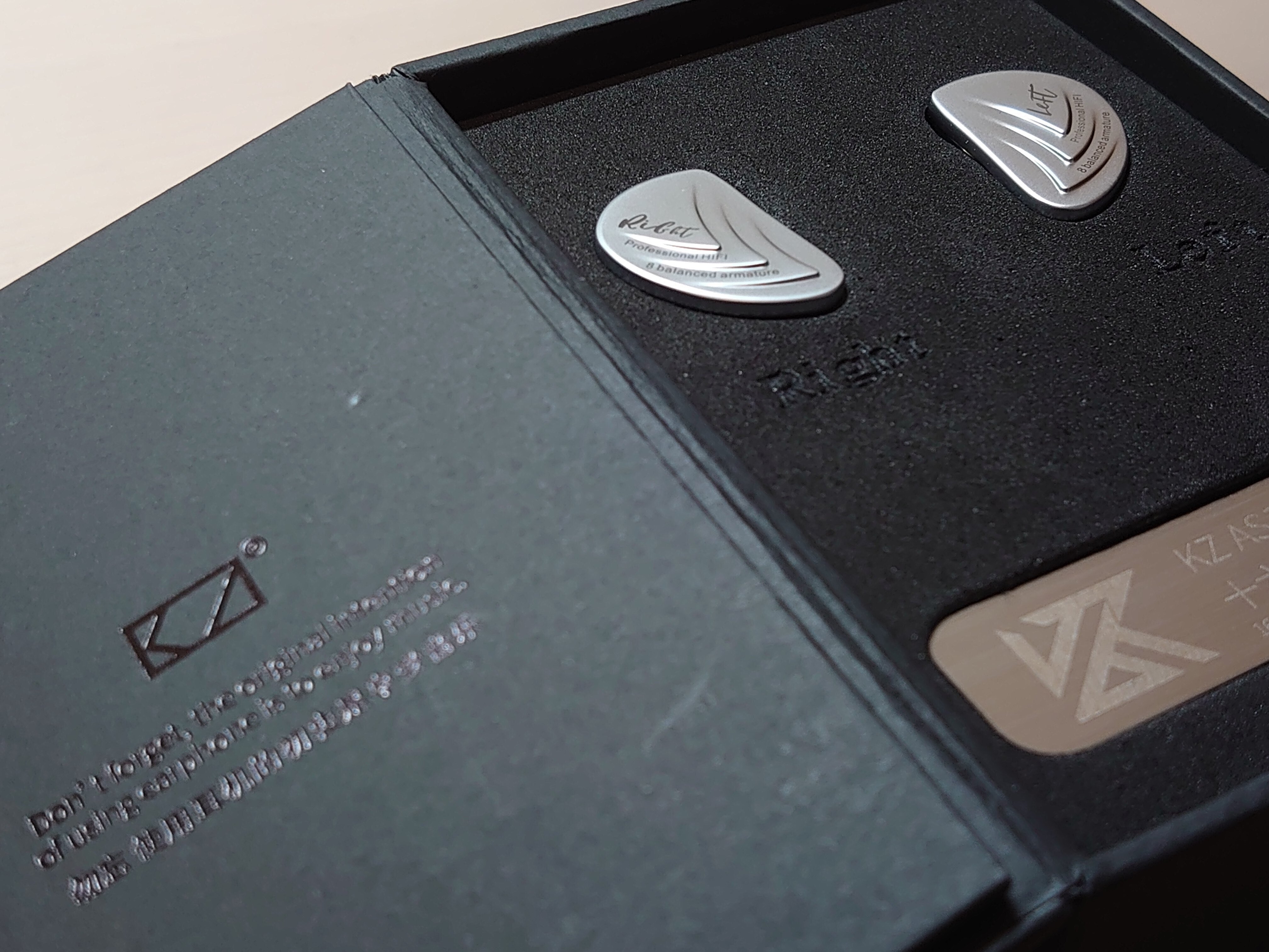 超音ハイブリッドイヤホンKZ AS16 レビュー｜ゆきろぐ！雪餅ゆきっちの