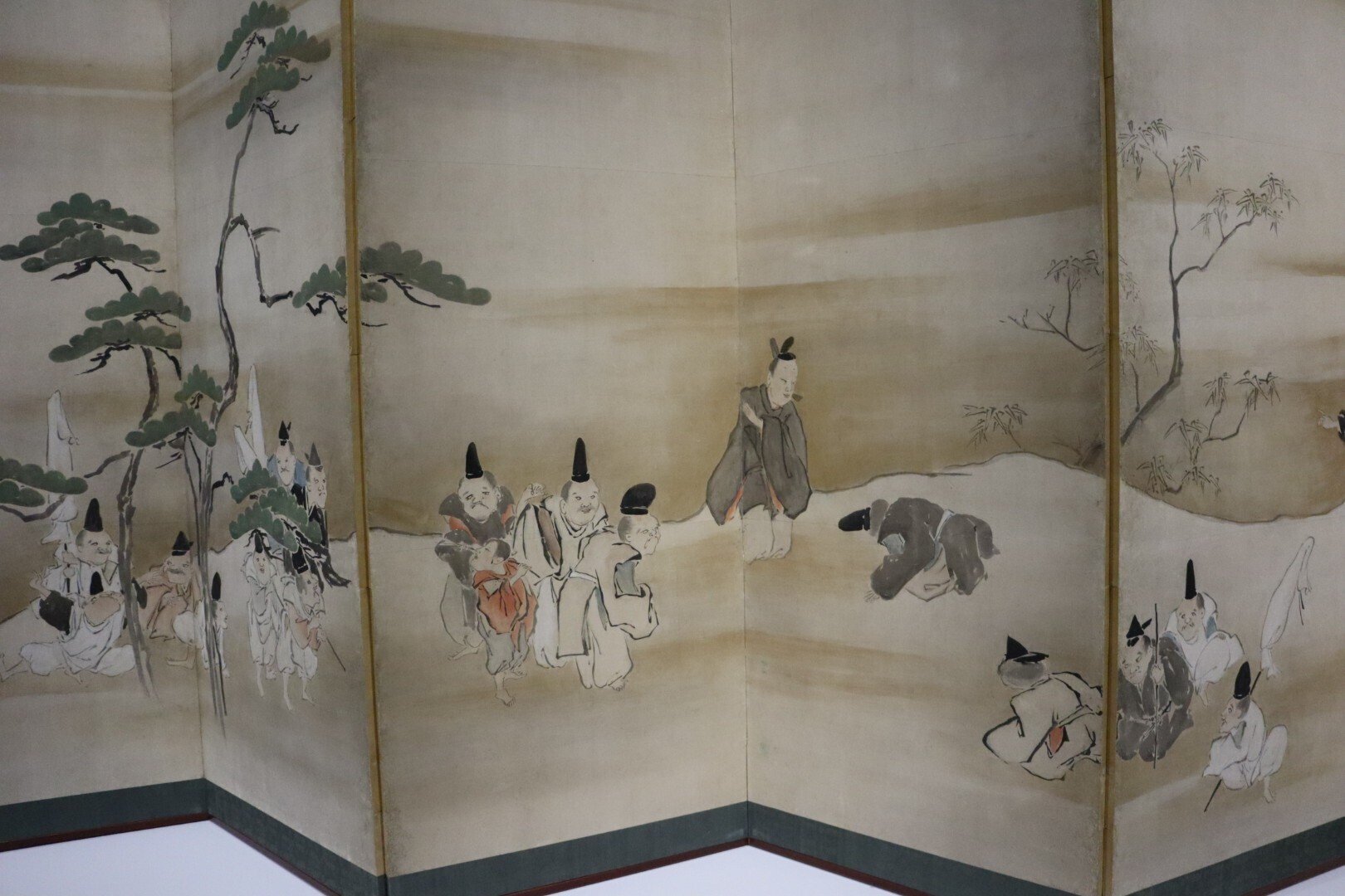 Prada財団にて屏風の展示会「Paraventi」を鑑賞｜シマ子