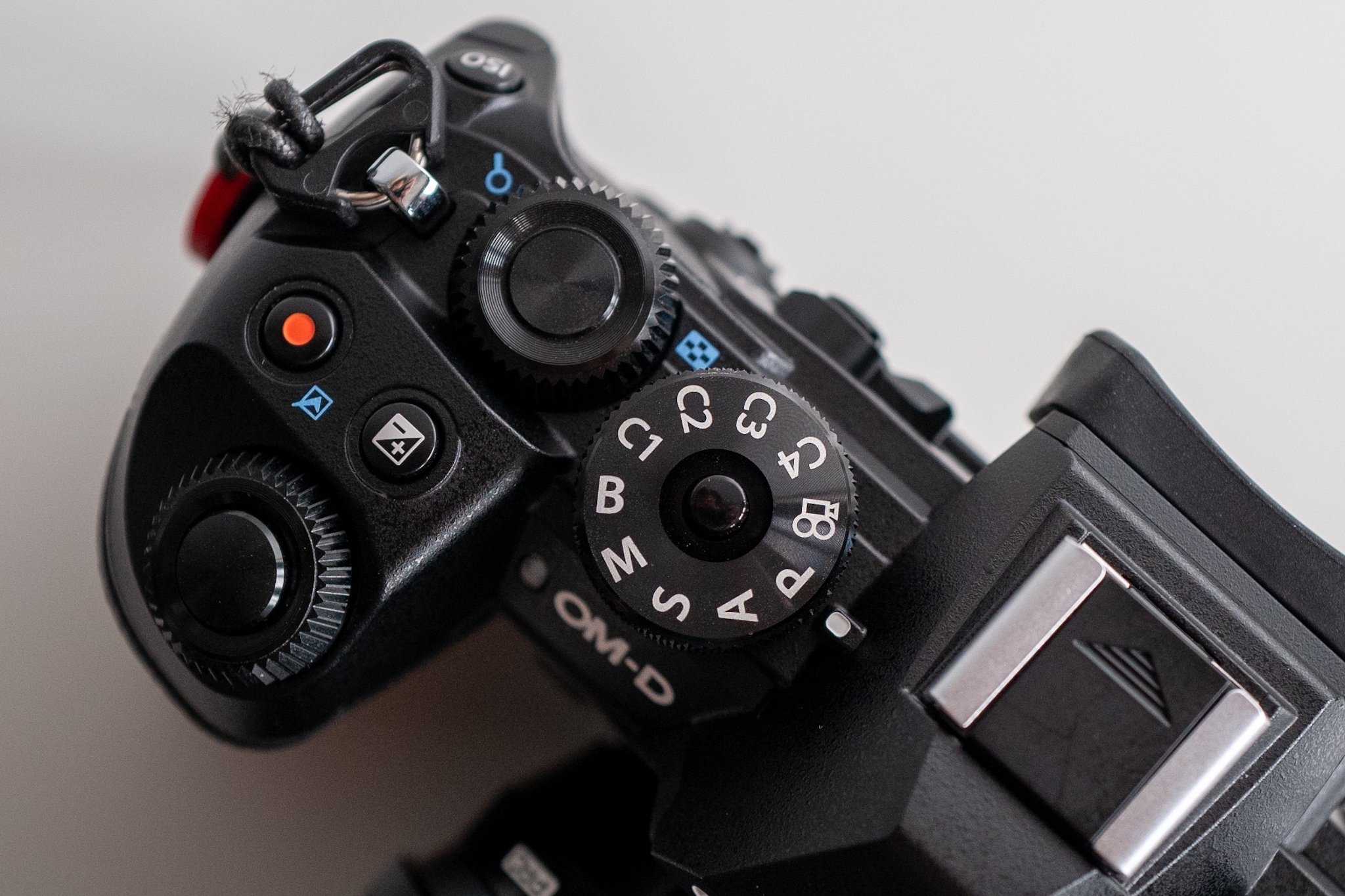 【N2331】 OLYMPUS OM-D E-M1 MarkⅢオリンパス Amazon.com : OM SYSTEM Olympus OM-D E-M1 Mark III Black Camera