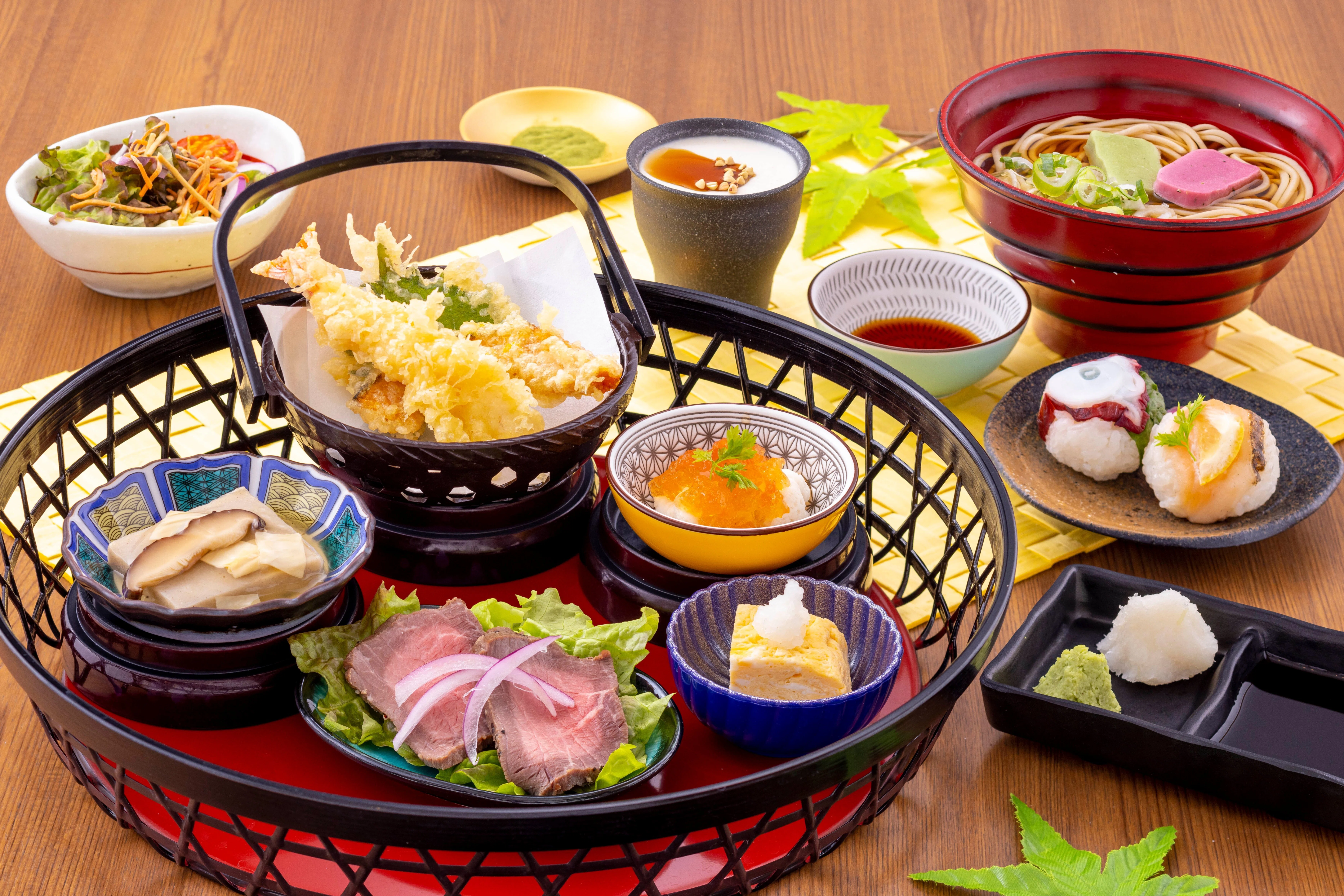 蕎*麦様 正規品　バレンシアガ　ザ・シティ　安心鑑定つけられます 蕎麦文化」に創造性を広げる！石川・富山のお店【そば処花凜】をご紹介