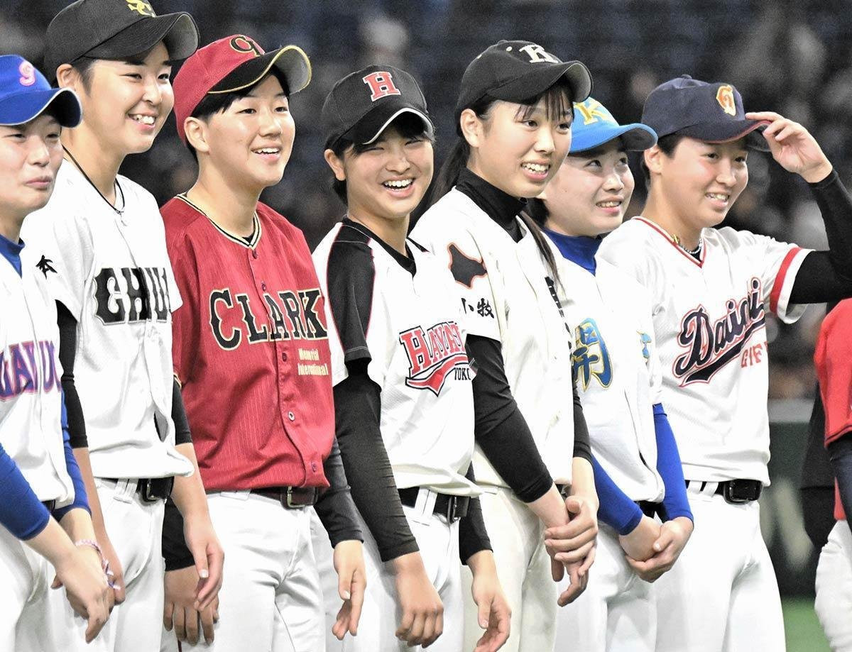 2025 BBM 高校野球女子選抜 VS イチロー選抜 折り畳め KOBE CHIBEN 2025 BBM 高校野球女子選抜 VS イチロー選抜 折り畳め KOBE CHIBEN