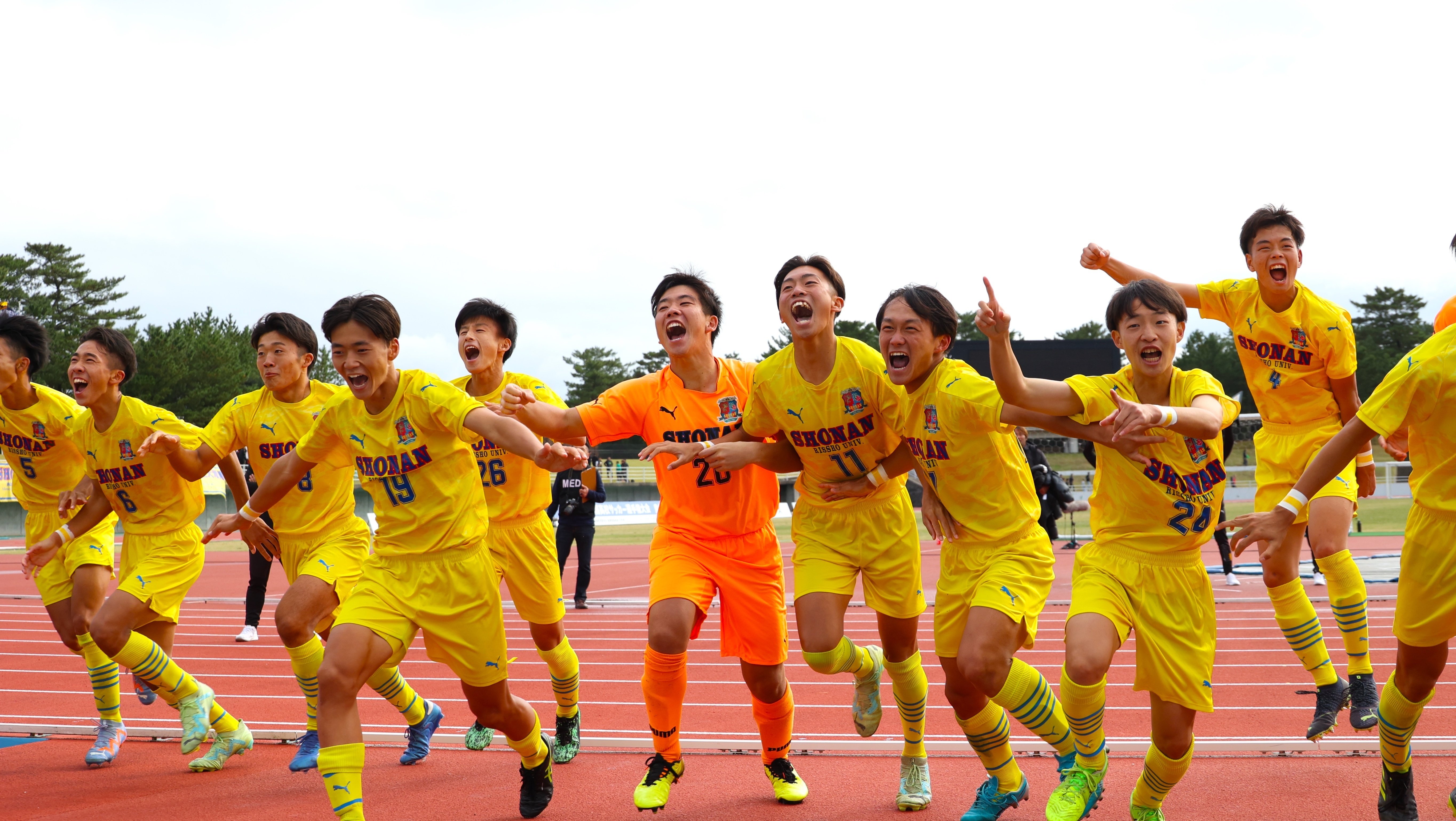 20回目のメモリアル優勝！【立正大淞南サッカー部】｜学校法人淞南学園