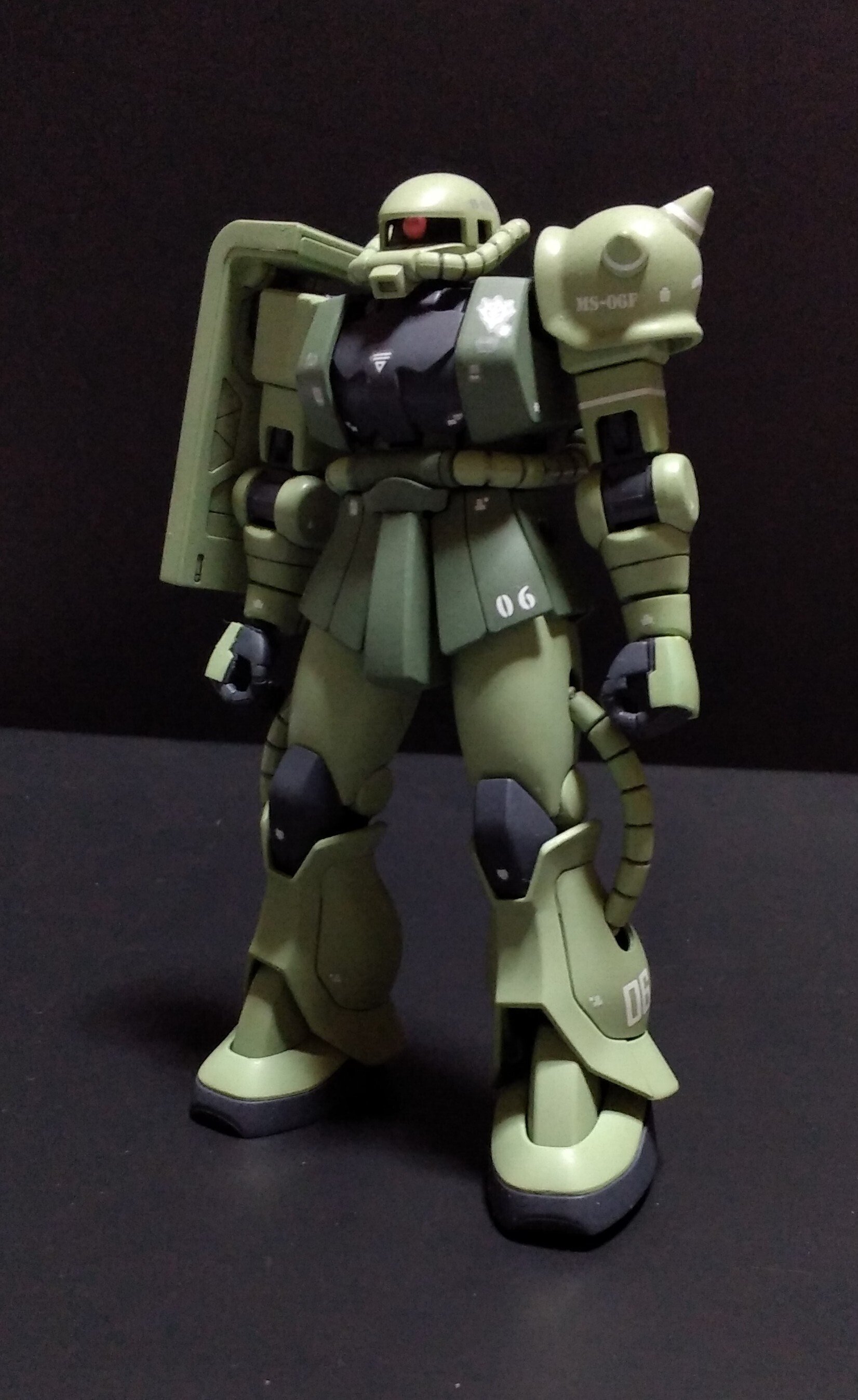 【組み立て済み】モビルスーツMS-06F/J 「ザクⅡ」 組み立て済み】モビルスーツMS-06F/J 「ザクⅡ」 - メルカリ