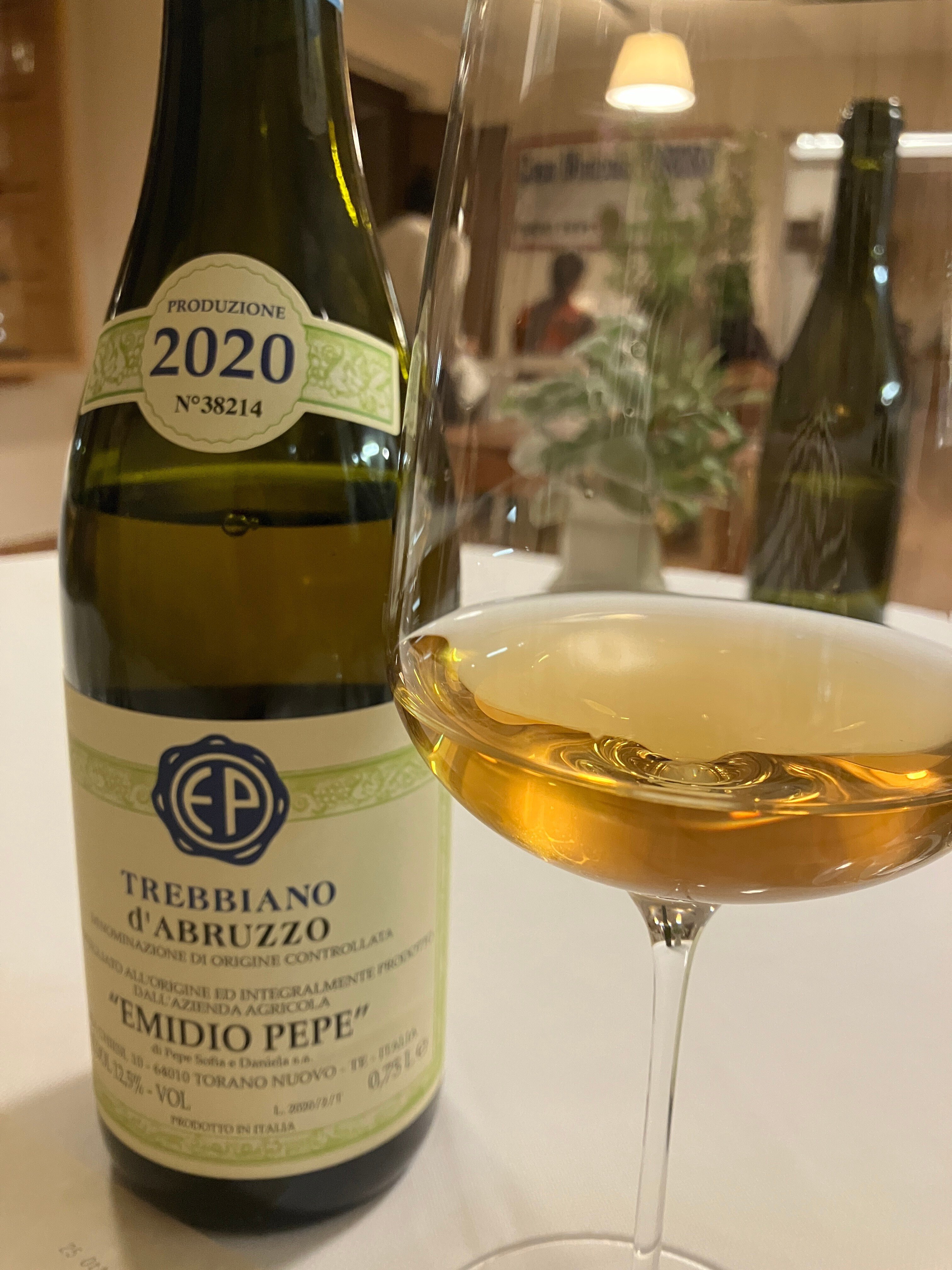 エミディオぺぺ EMIDIO PEPE 2000年 希少 イタリア 赤ワイン