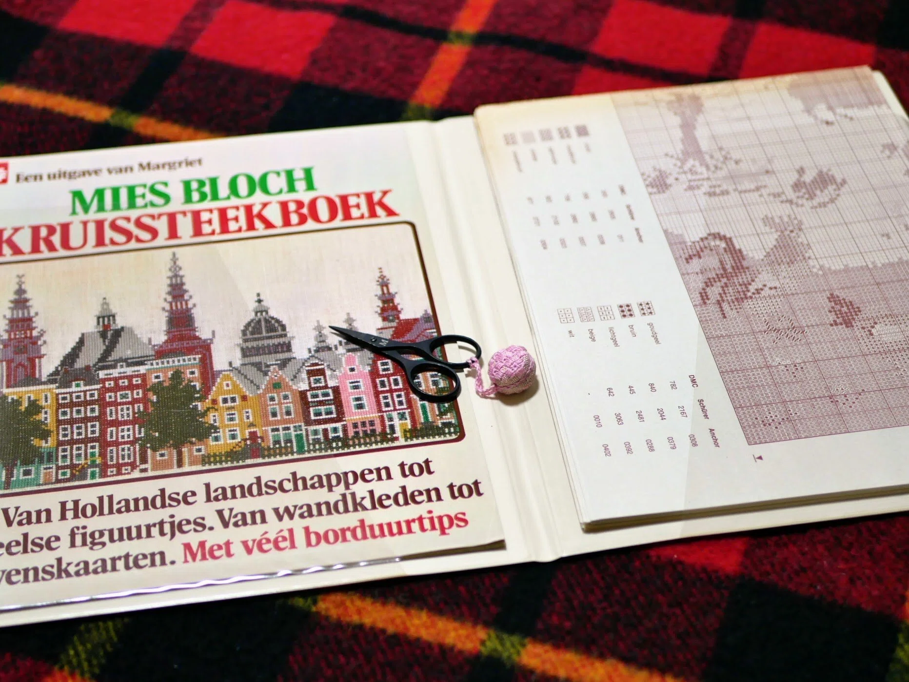 手芸古洋書】ミース・ブロッホクロスステッチ刺繍図案Mies Bloch