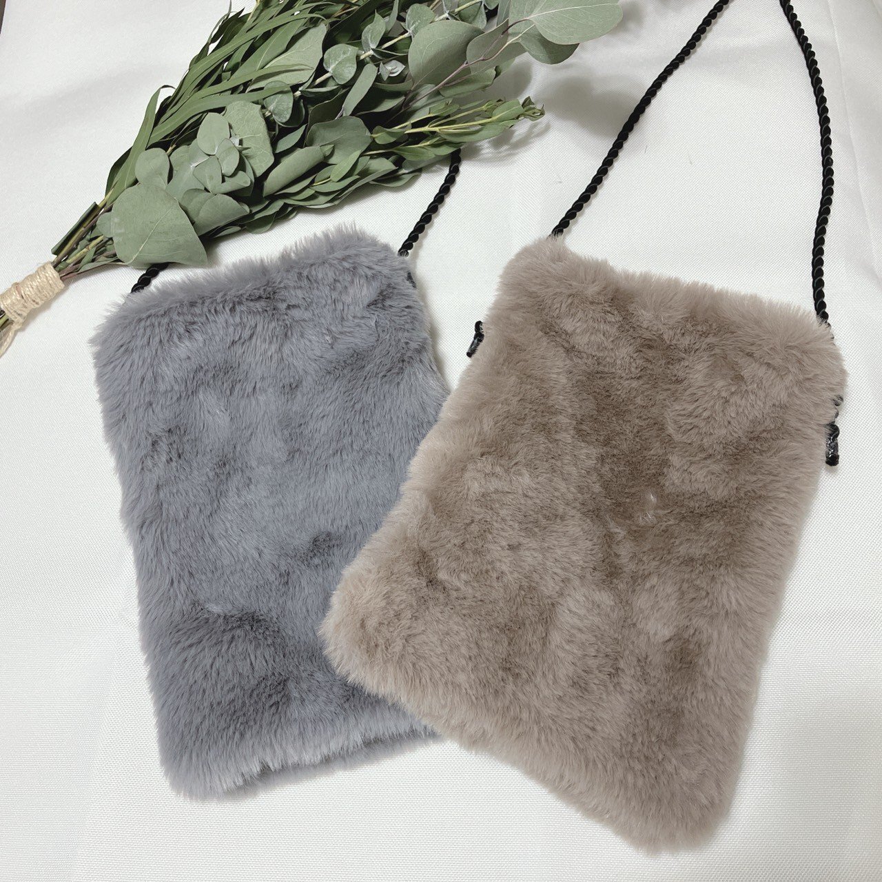 ハンドメイド情報】フェイクファーやボア生地などを縫う際のコツ