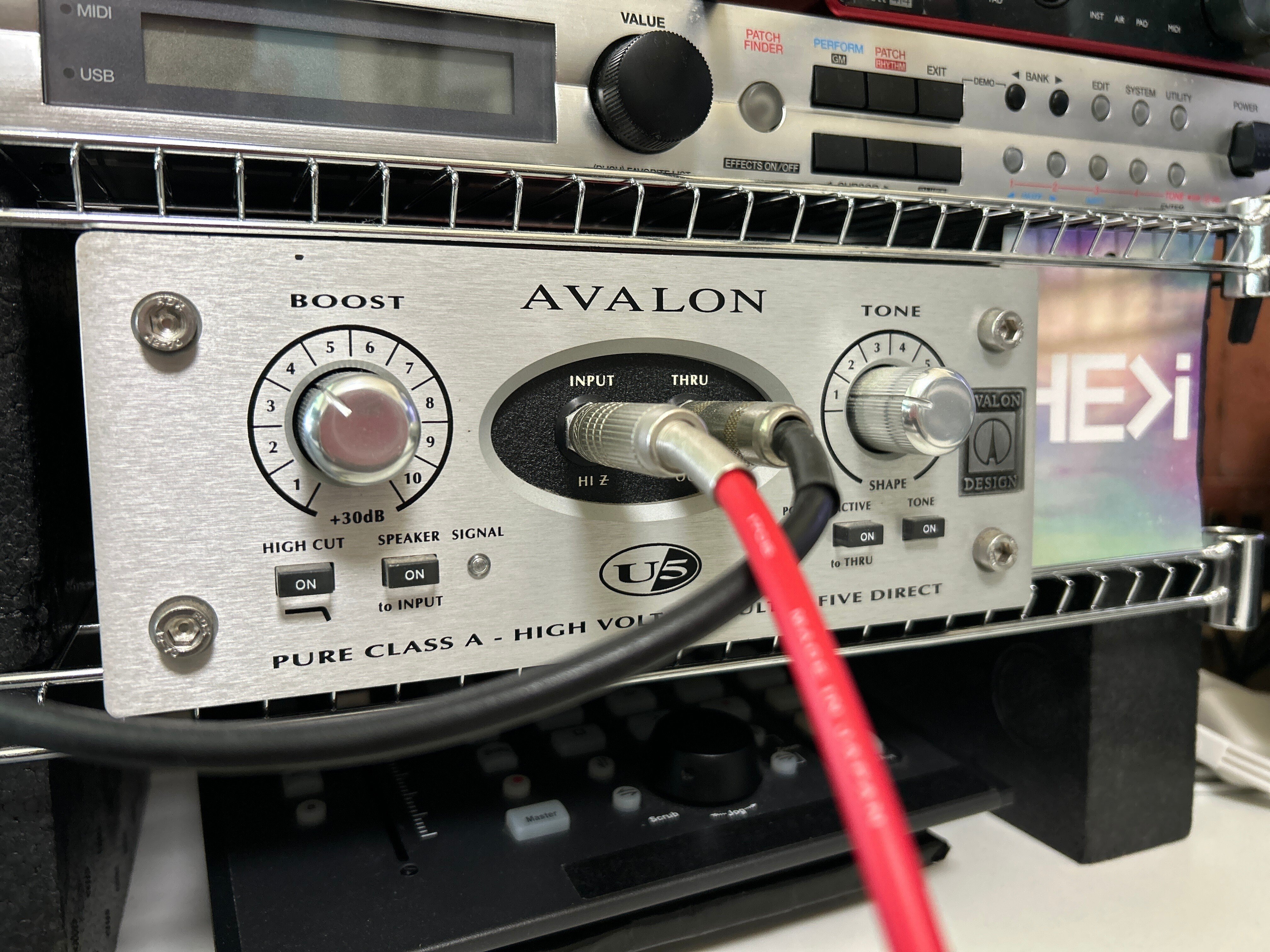 Avalon Design U5 ダイレクトボックス D.I. ラックケース付 Avalon