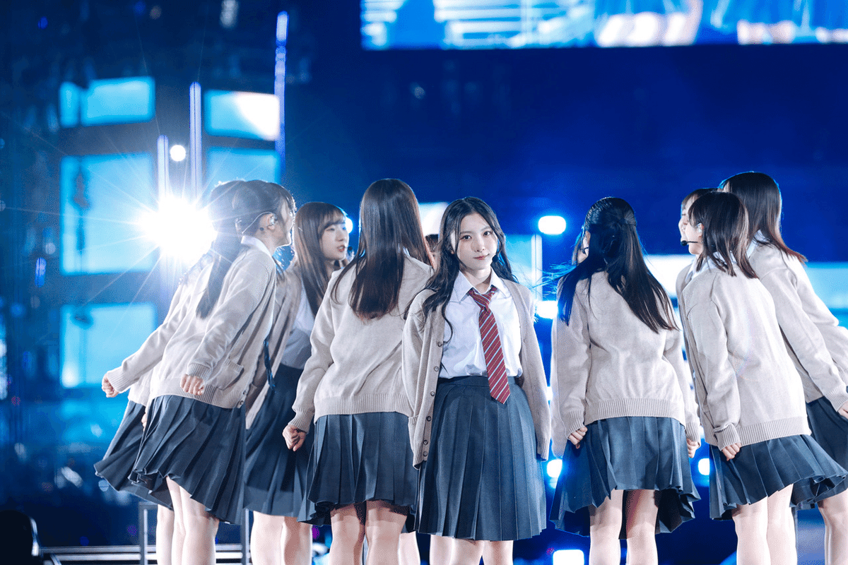 Amazon.co.jp: 櫻坂46 谷口愛季 「夏の近道」MV制服 コンプ AQ