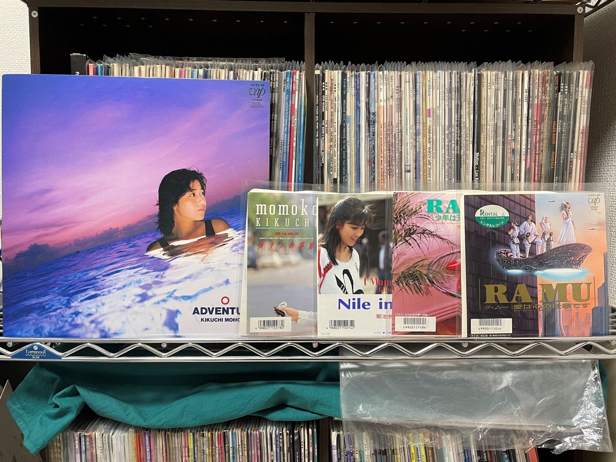 プリンスのアナログレコード(初期アルバム9枚+おまけ5種) Prince (アナログレコード) : Prince | HMV&BOOKS online - 986367