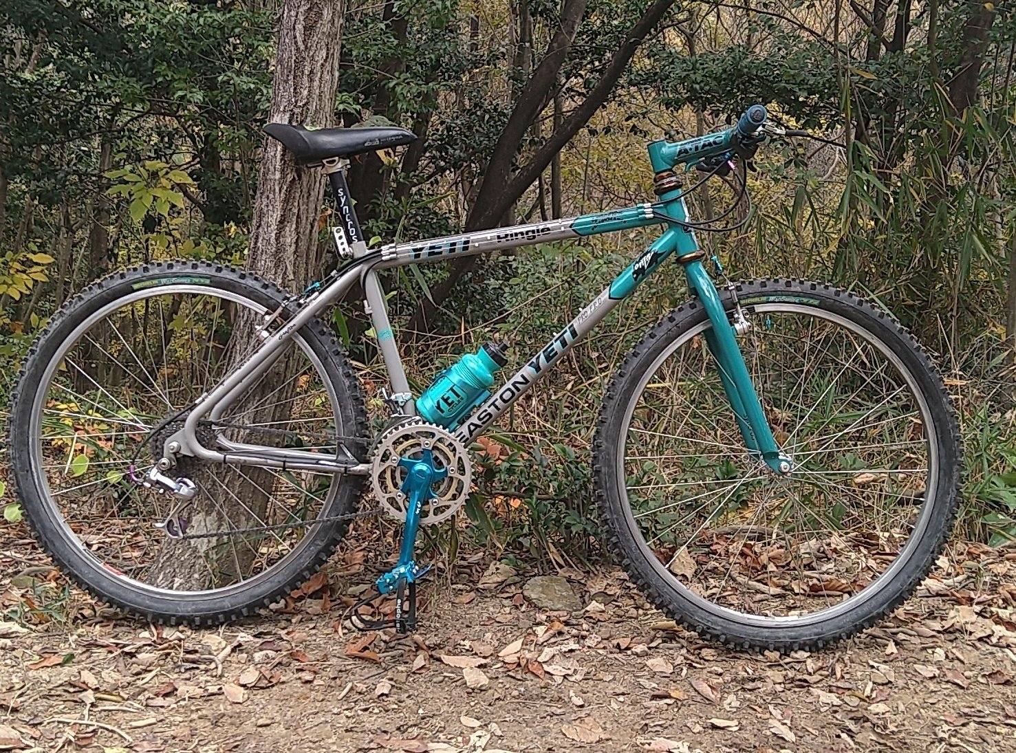 YETI 575 エンデューロモデル マウンテンバイクフレーム ターコイズ YETI 575 エンデューロモデル マウンテンバイクフレーム