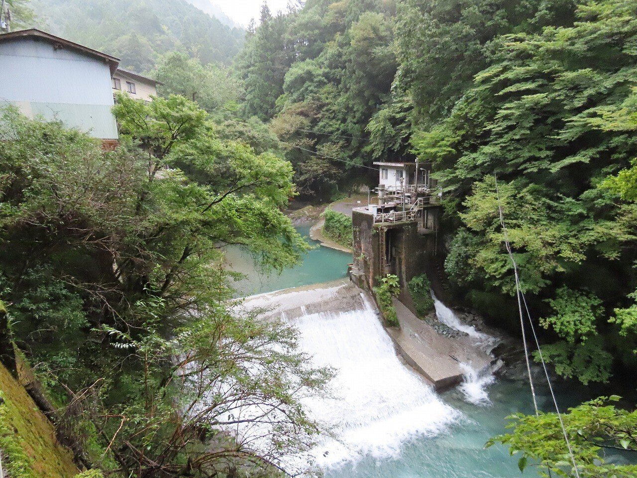 片川取水堰堤(仮、かた、徳島県つるぎ町)｜a