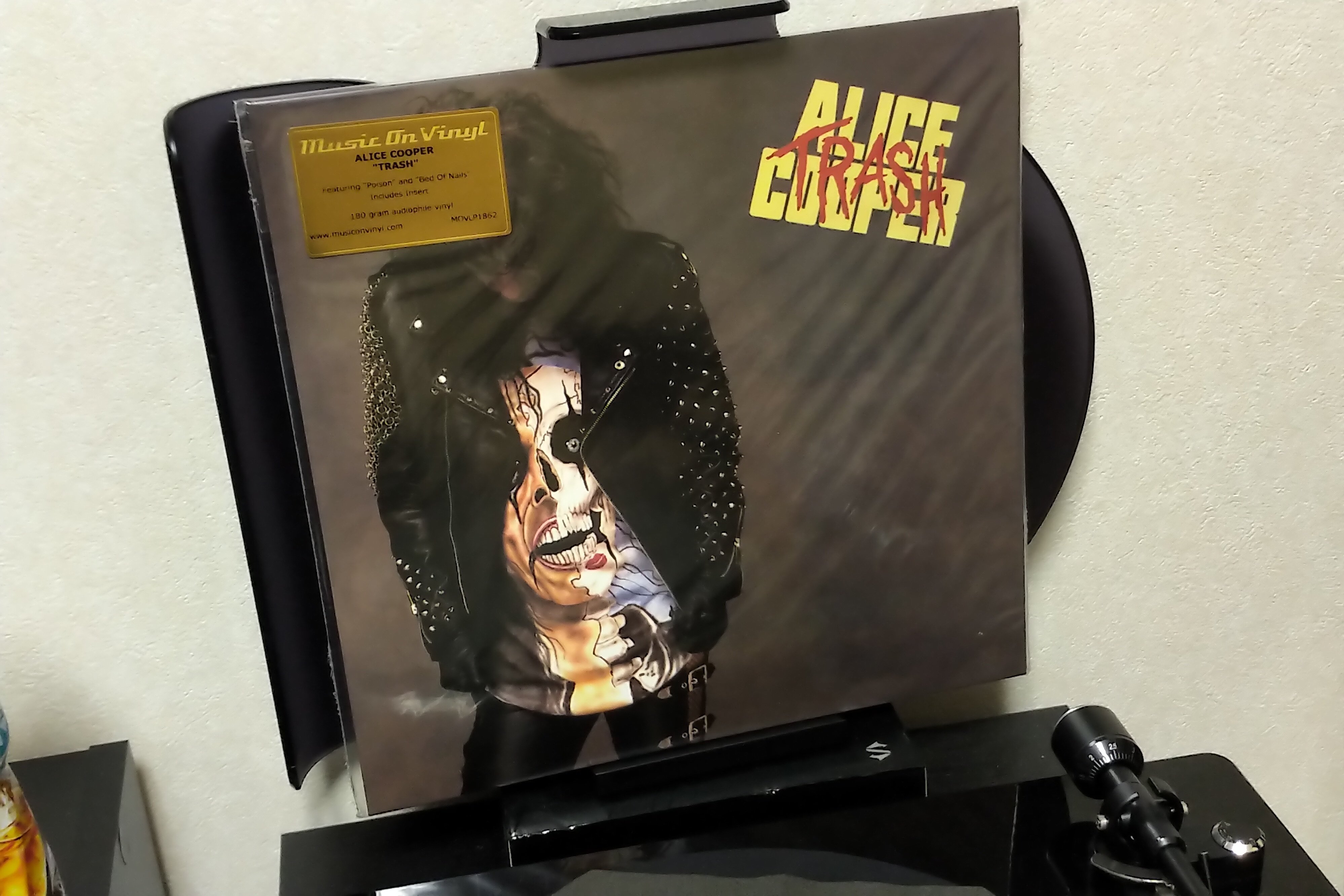 レア　アリスクーパー　直筆サイン　CD alice cooper trash 中古】ALICE COOPER アリス・クーパー ／ TRASH〔輸入盤CD