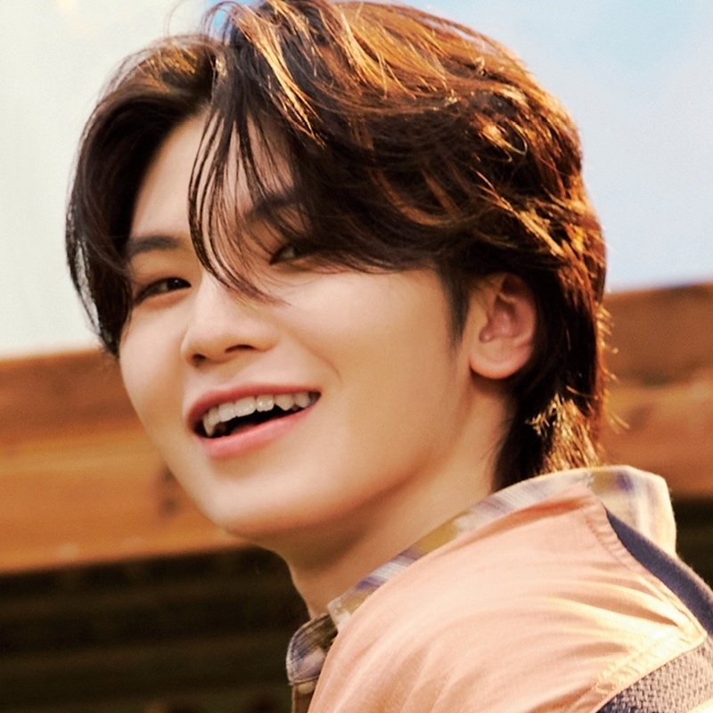 seventeen ウジ Eq_1w_EFR0KHwPOAPReMqC4ZTnhYxc