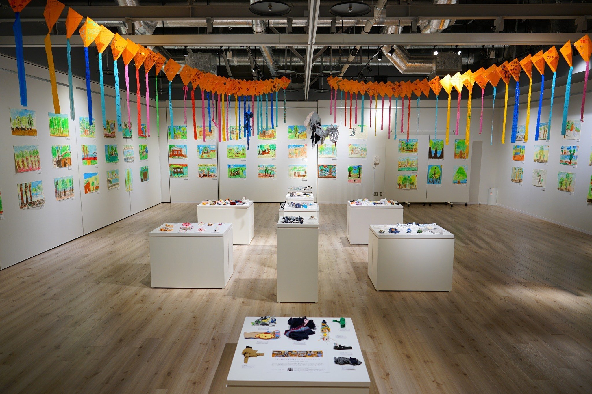 Art Project 2023】小学生が芸術祭で出会ったアーティストと制作した