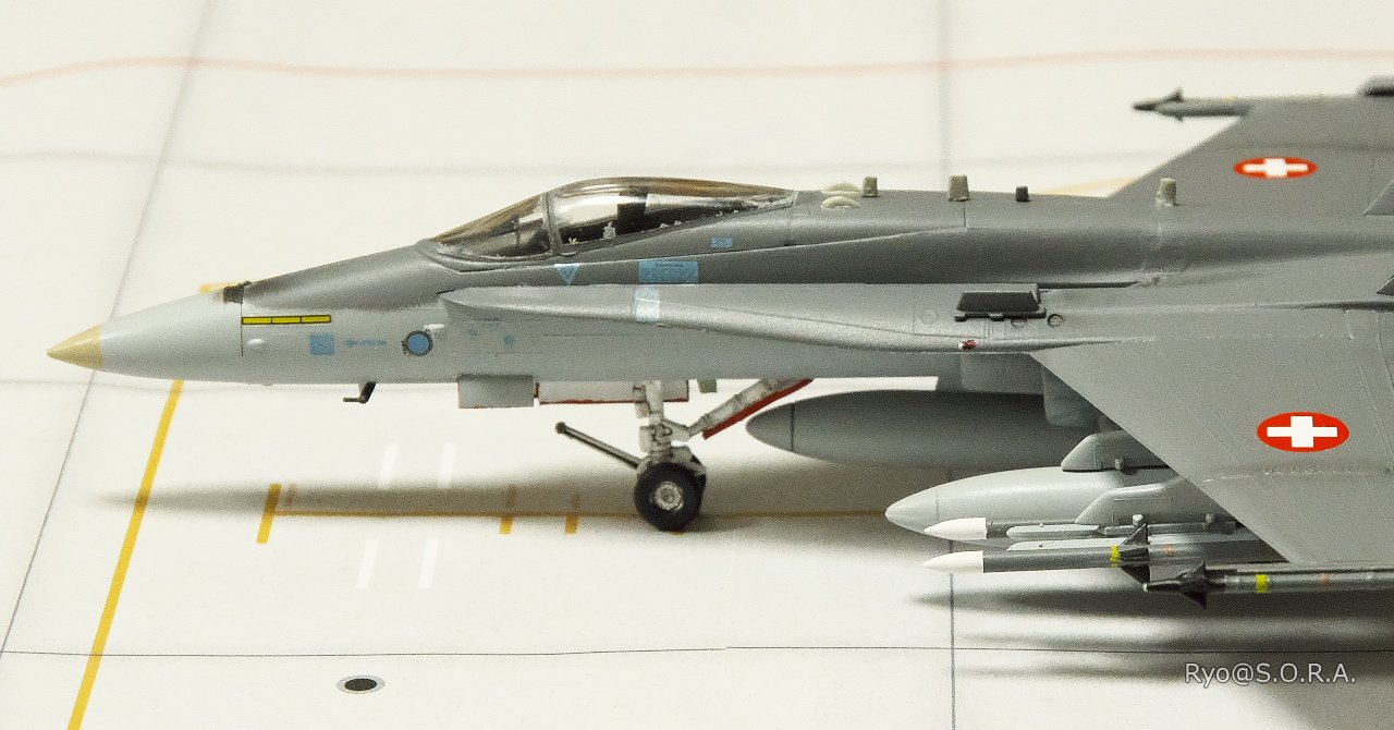 プラモデル製作記 タミヤ 1/72 マクダネル・ダグラス F/A-18 プラモデル製作記 タミヤ 1/72 マクダネル・ダグラス F/A-18