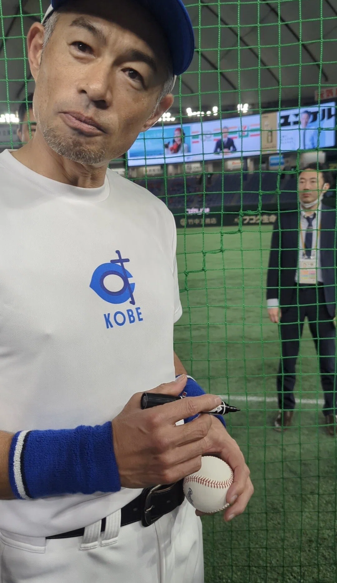 イチロー 神戸智辯 記念パーカー つまんない