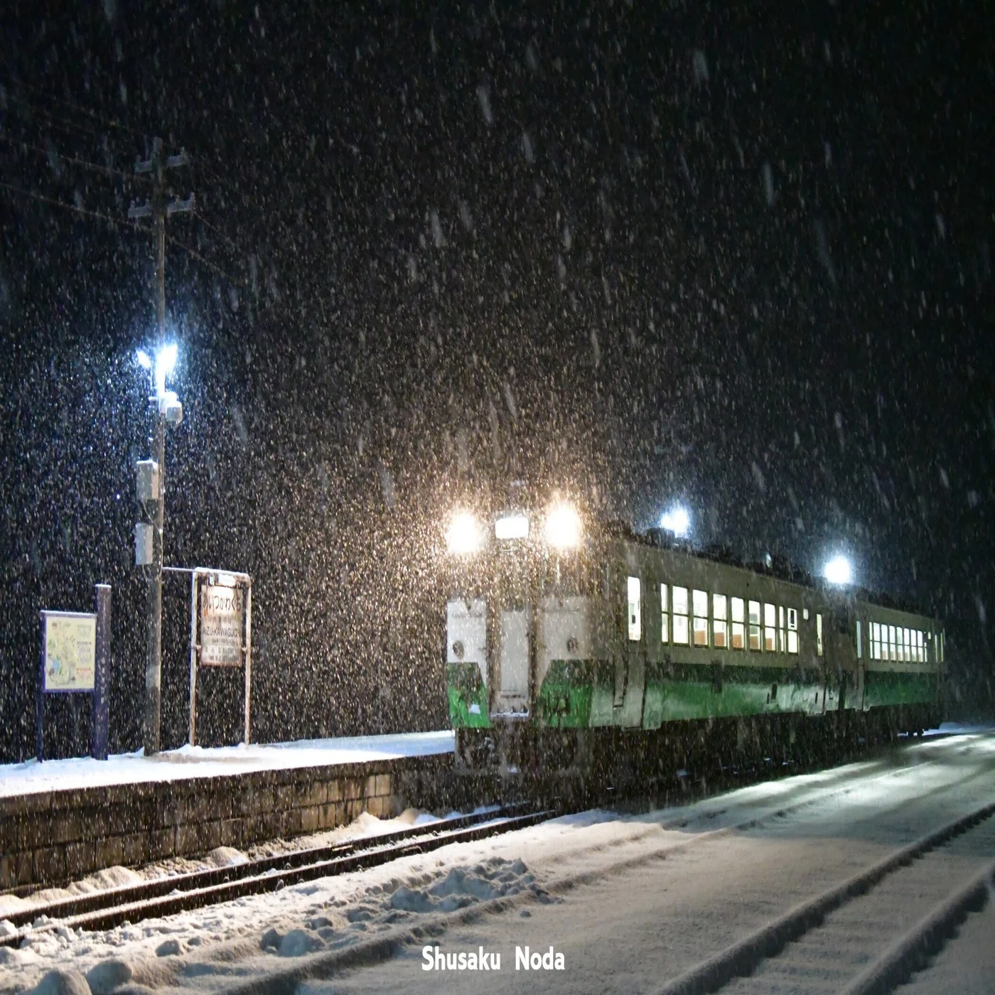 雪夜の鉄道風景写真集｜野田周作