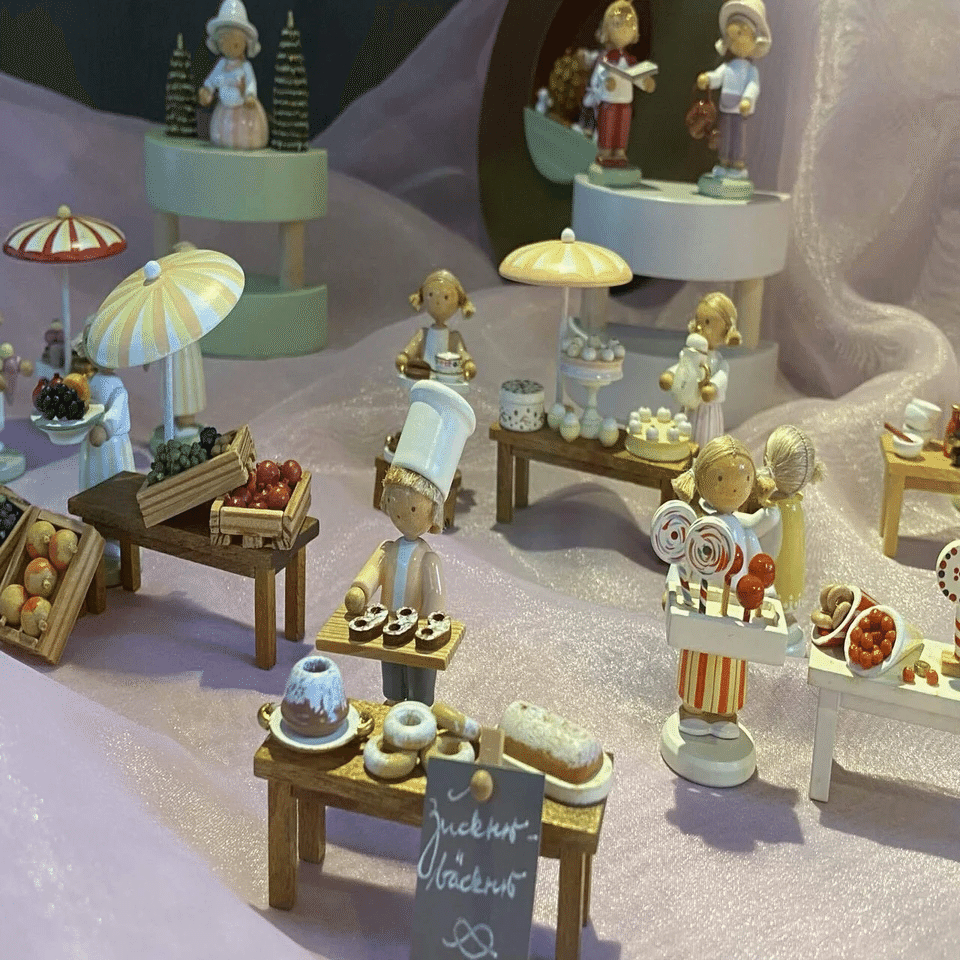 ドイツエルツ地方のミニチュア（エルツおもちゃ博物館）｜ゆきだるま