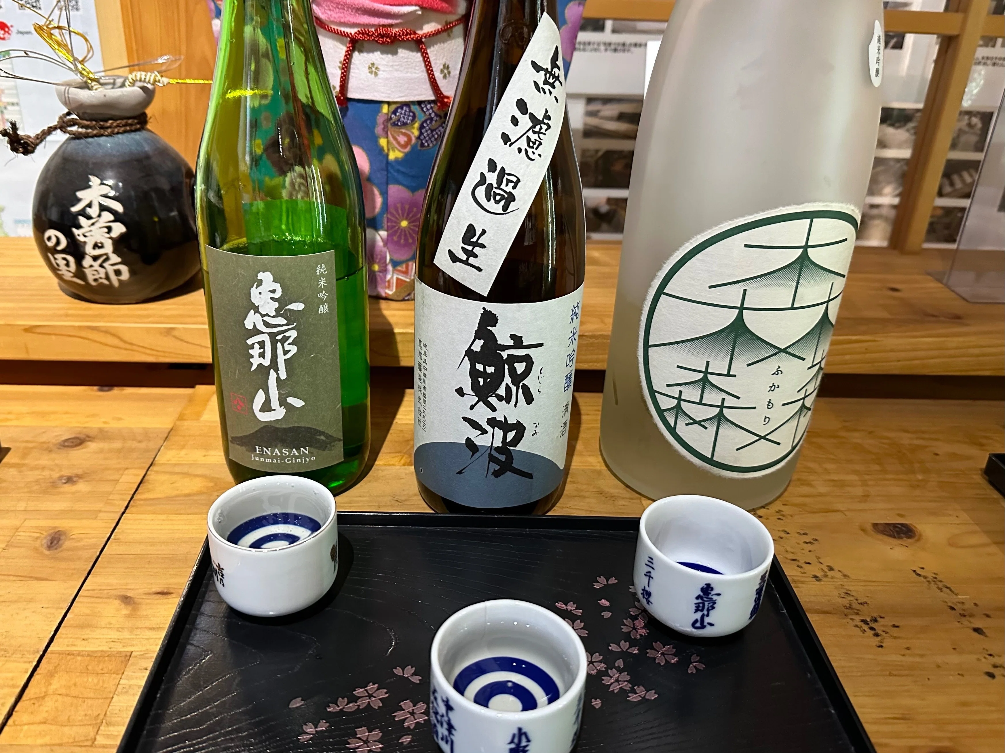 サムライロード、にぎやかなり〜旧中山道中津川宿、馬籠宿、妻籠宿｜風