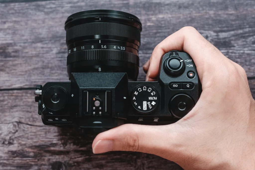 作例写真あり】FUJIFILM X-S20 レビュー 最高峰のトラベルカメラの完成