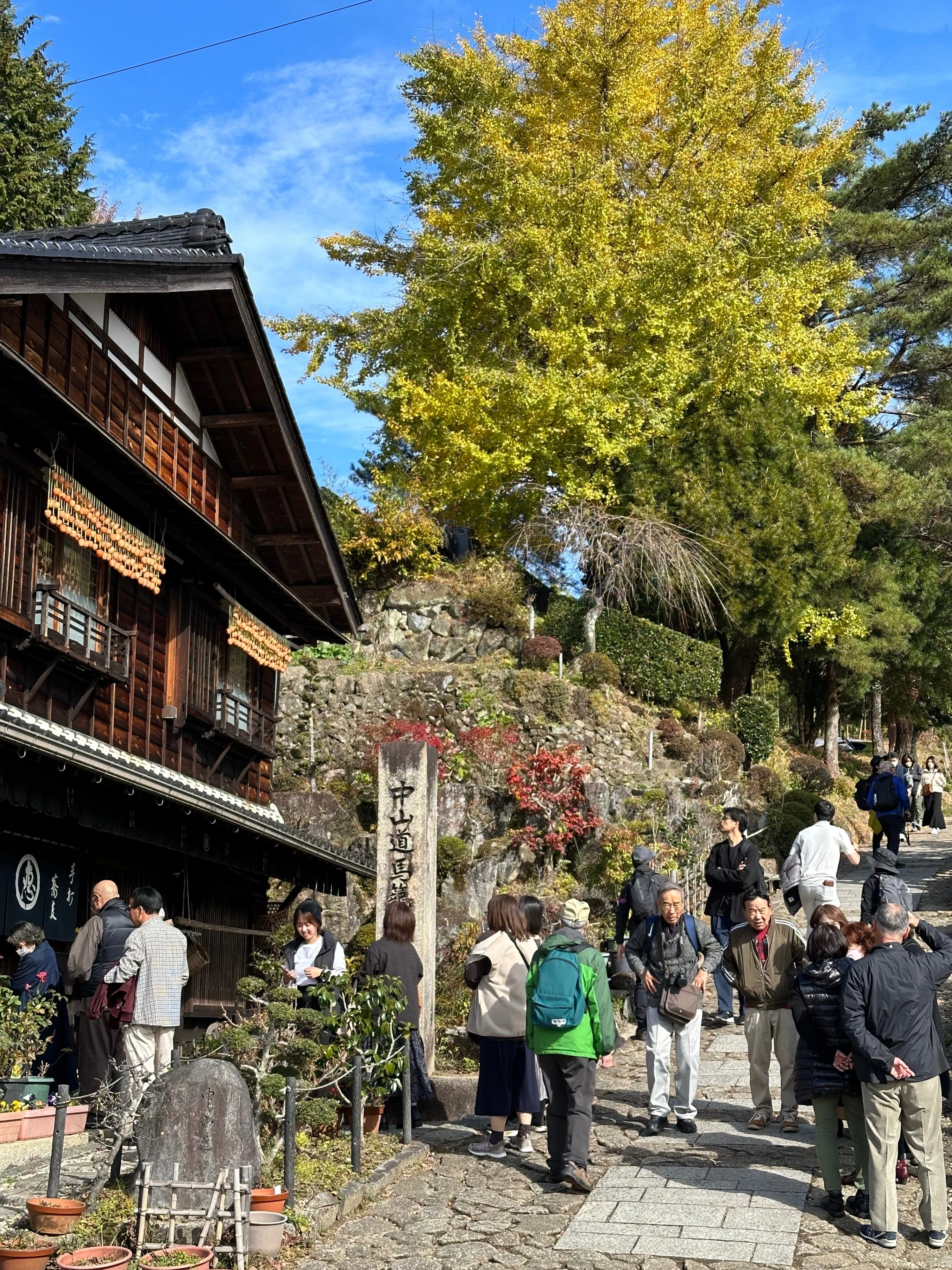 サムライロード、にぎやかなり〜旧中山道中津川宿、馬籠宿、妻籠宿｜風