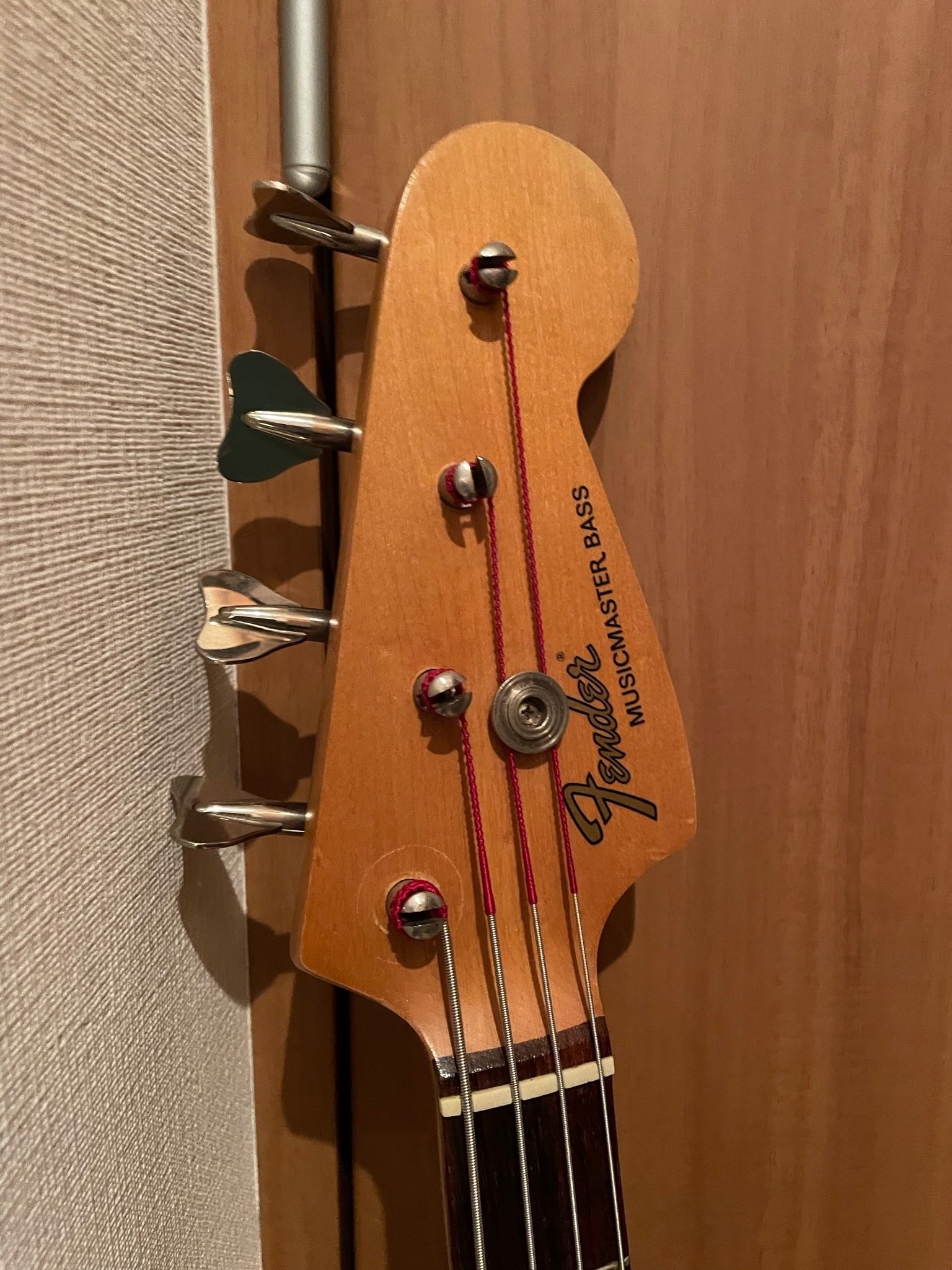 ビンよも musicmaster bass 1972｜渡来宏明