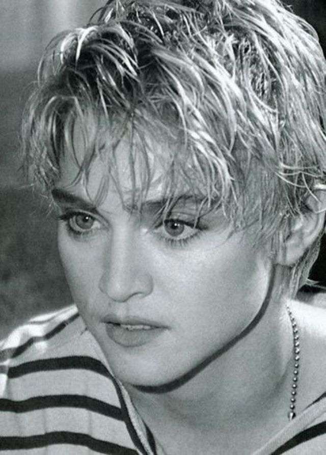 マドンナ・ルイーズ・ヴェロニカ・チコーネ Madonna : マドンナ – 100Madonna.com
