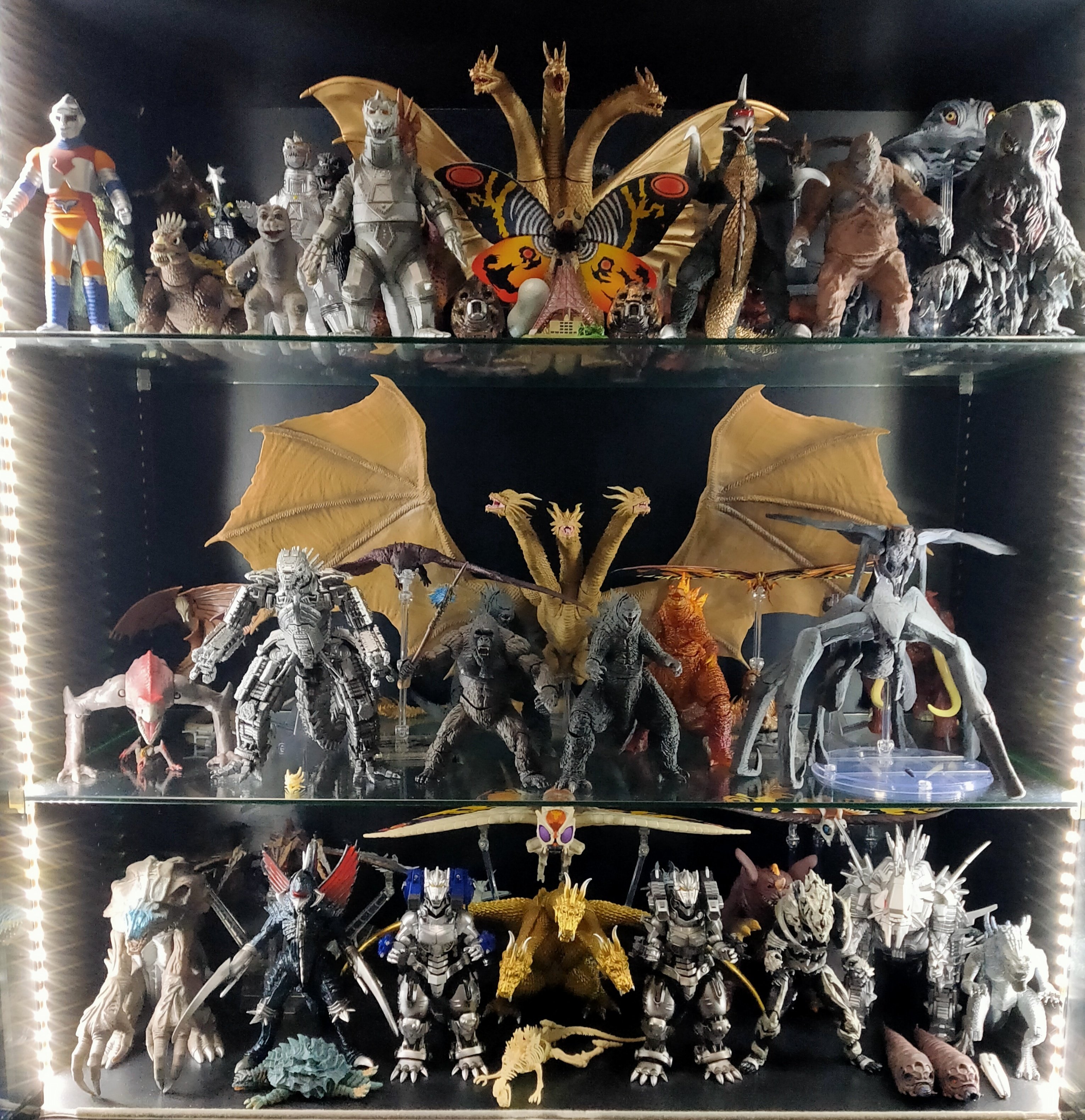 特撮ファン歴30年越えのフィギュアコレクターによる自己紹介｜M440号