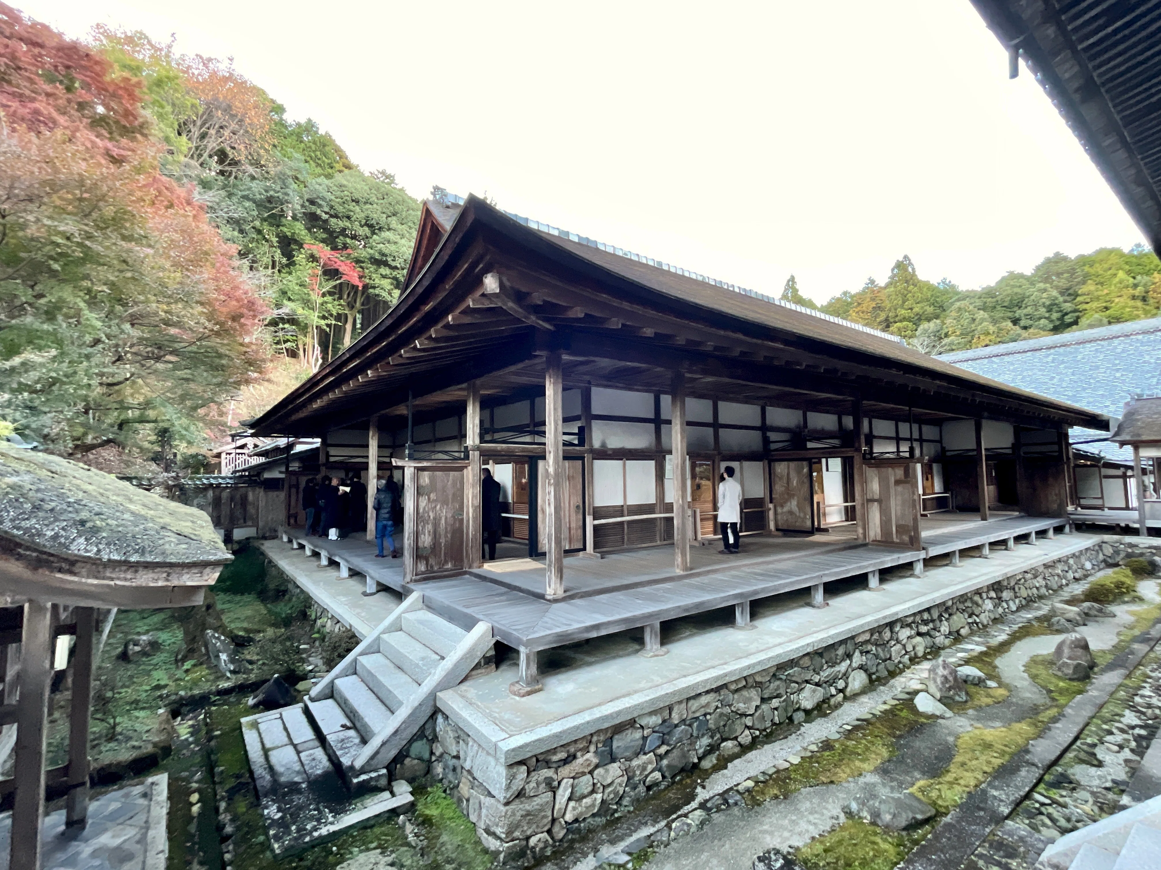 息をのむ紅葉絶景｜「滋賀」3泊4日琵琶湖一周旅③｜Tomo＠旅と美食の