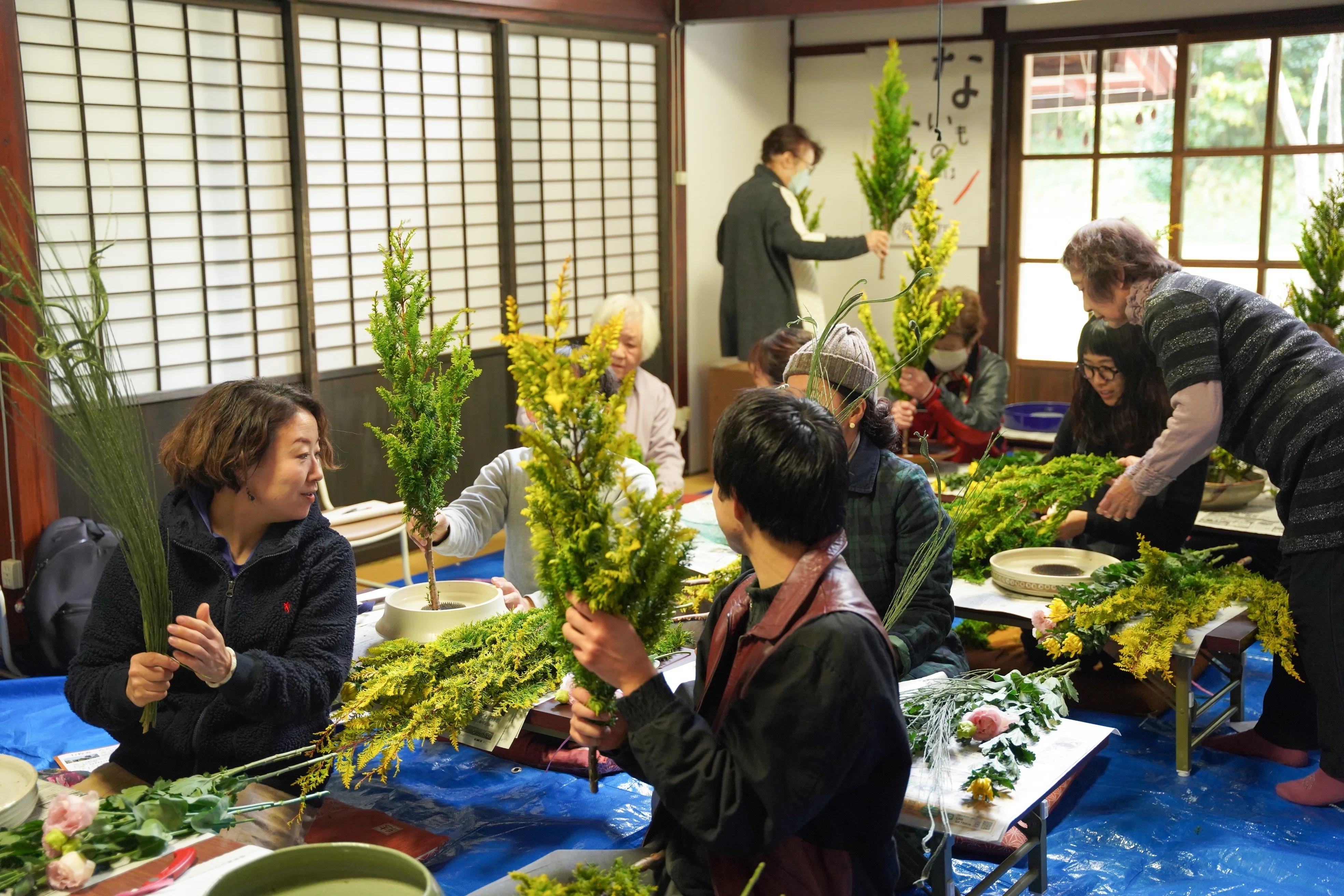 非日常を楽しみながらお花を生ける。未生流いけばな教室【村上家資料館