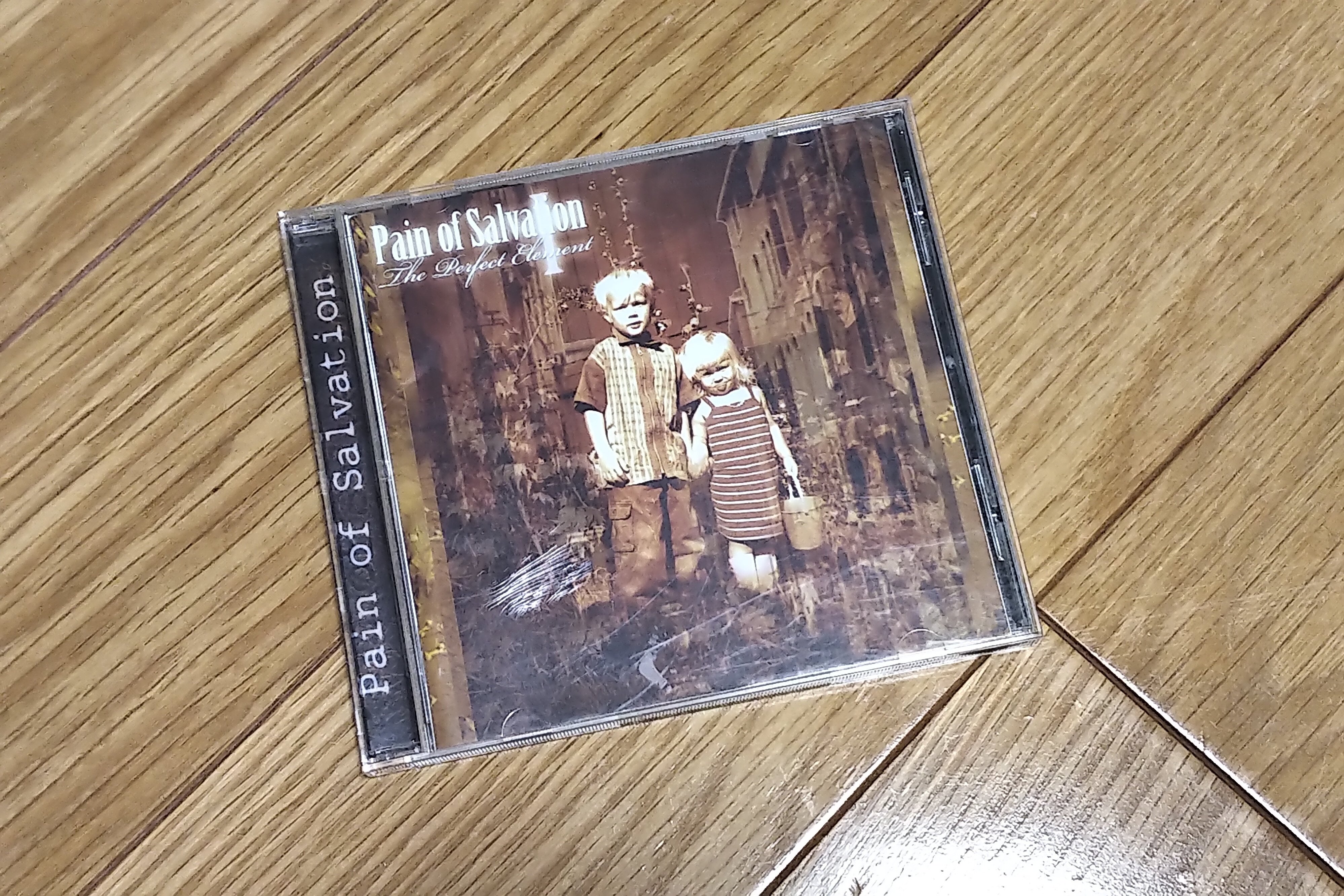 Pain of SalvationのThe Perfect Element Part Iはもう一つの