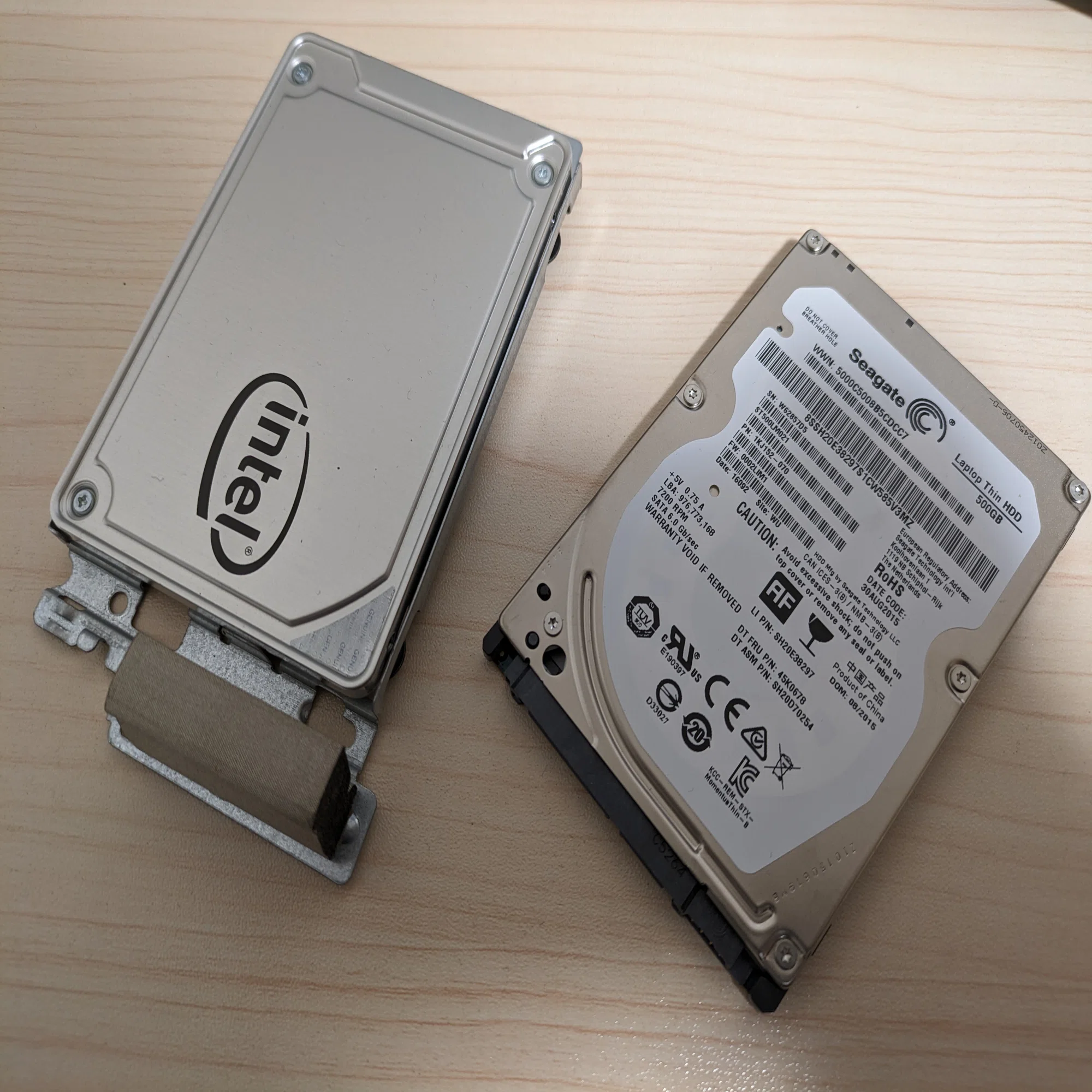 Lenovo ThinkCentre M73 Tinyを魔改造したい －その2 メモリ増設とSSD 