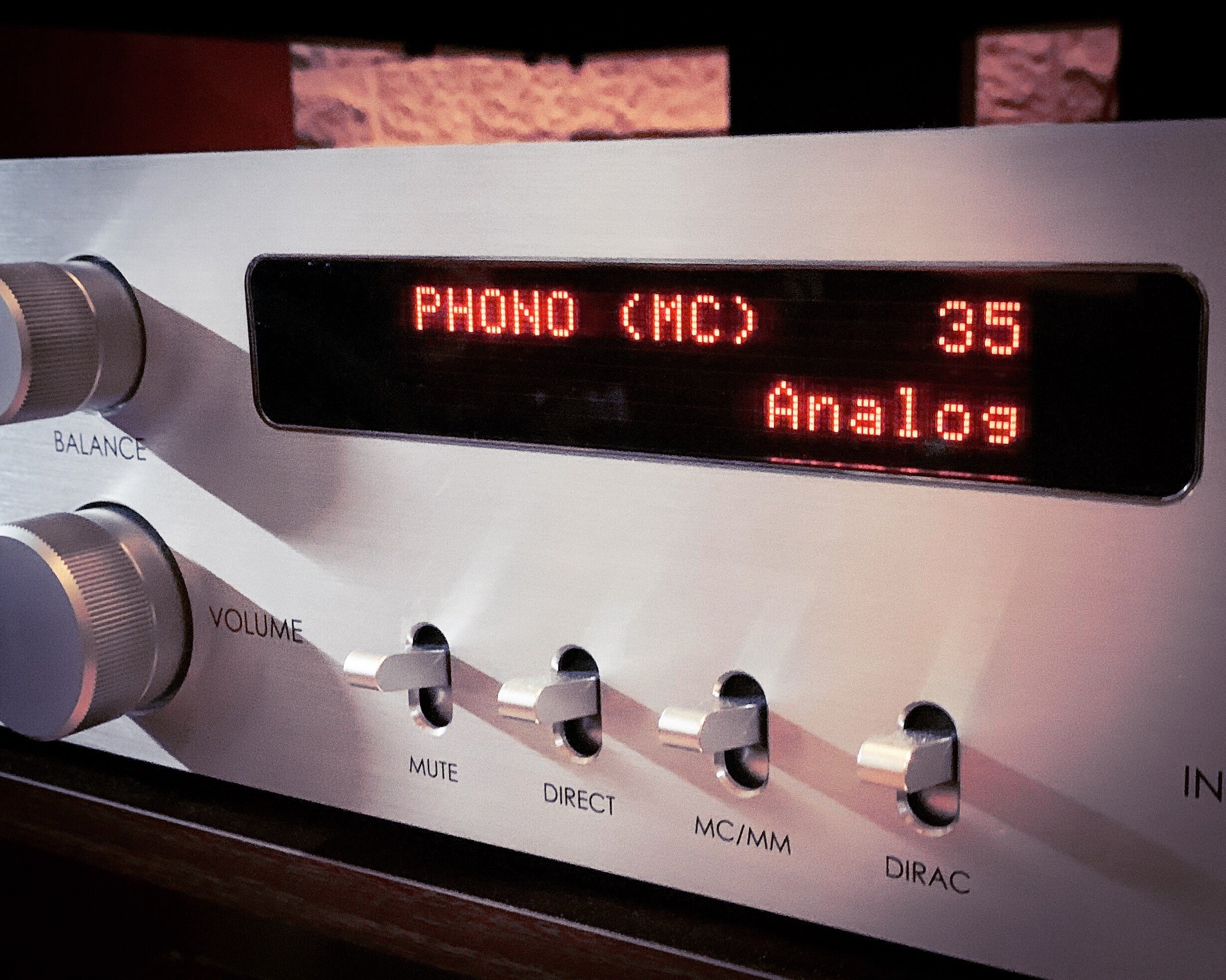 DENON DN-S100 2つ電源はいります。