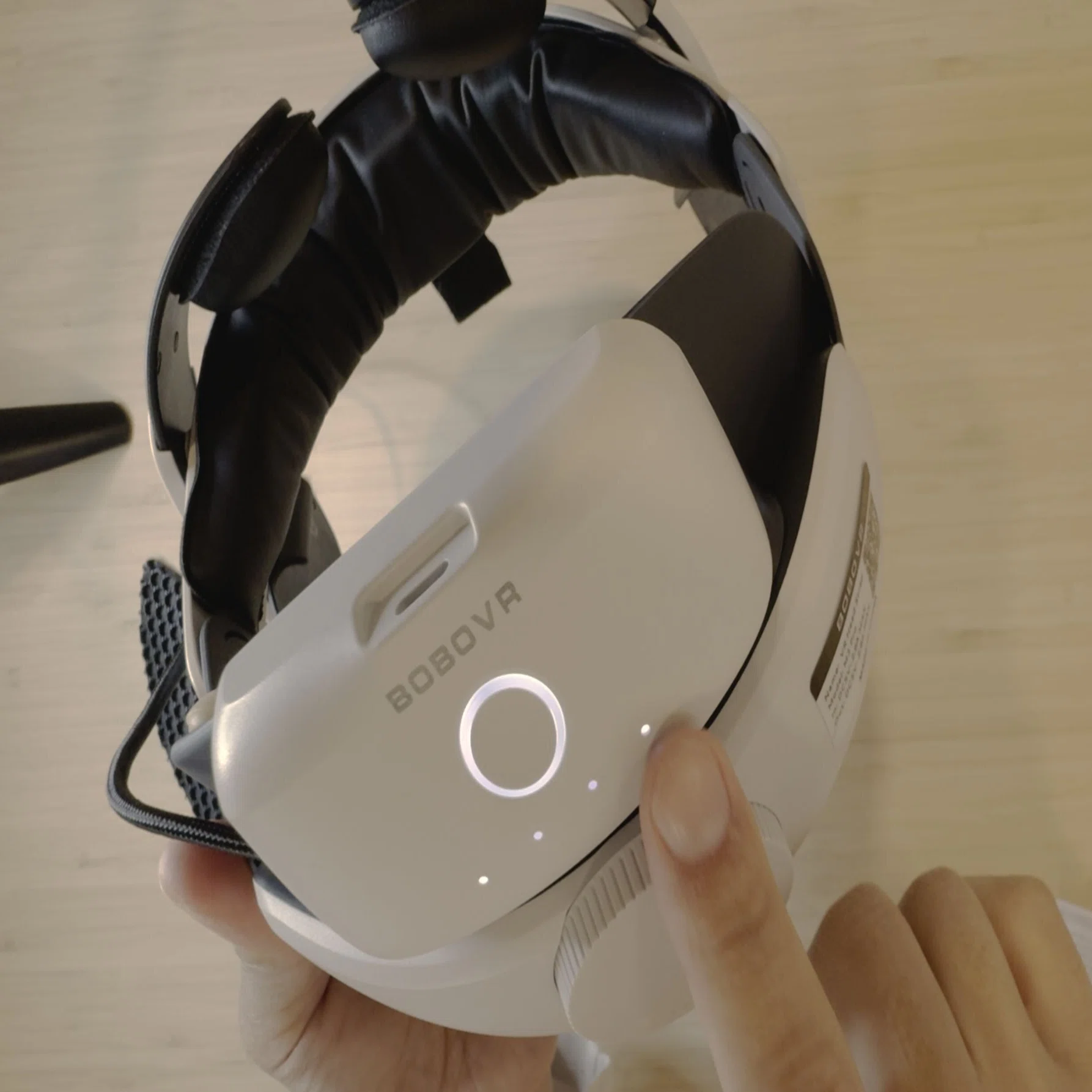 Quest 3が快適に「BOBOVR M3 Pro」の良かった点、気になった点｜V Magazine