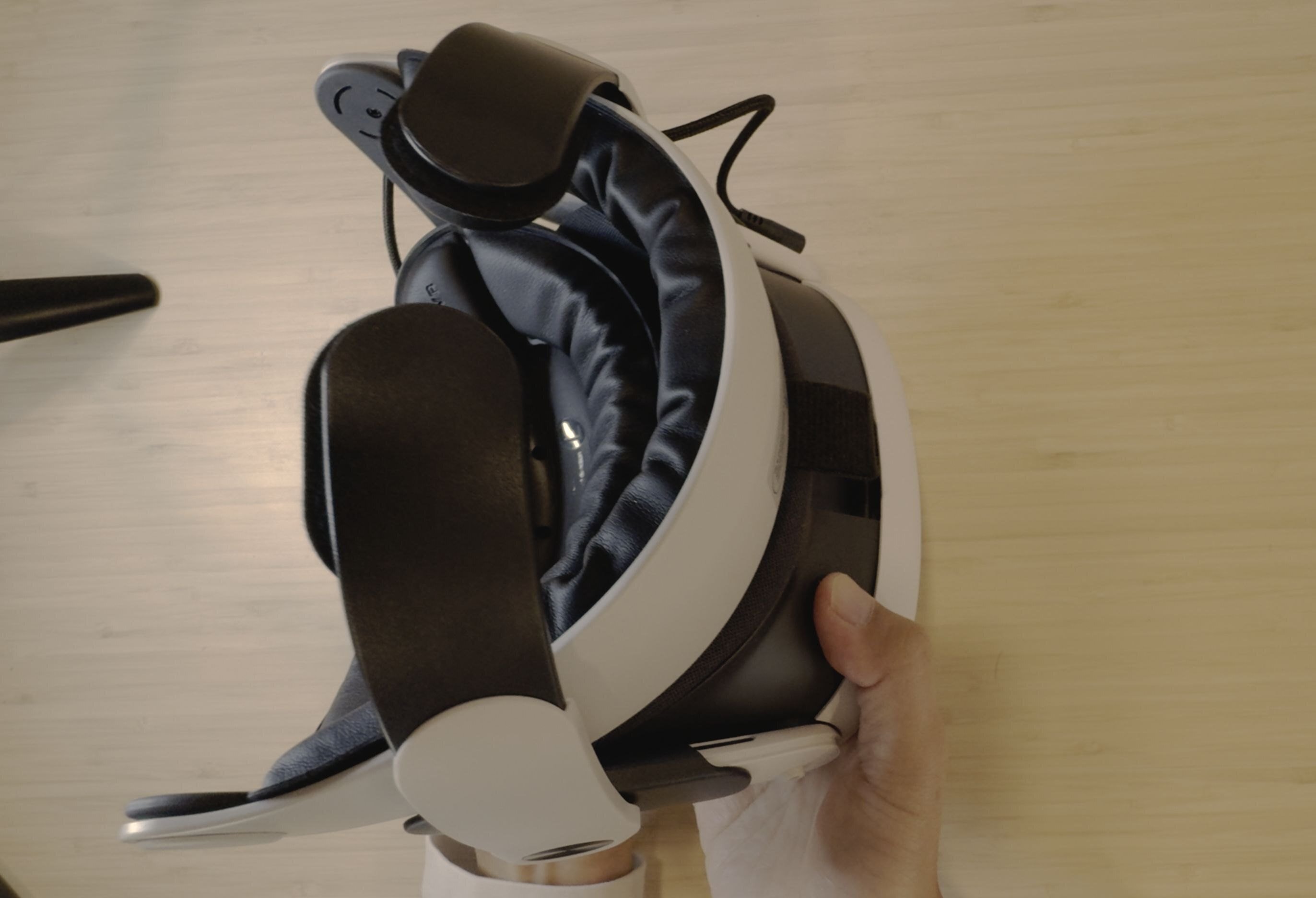 Quest 3が快適に「BOBOVR M3 Pro」の良かった点、気になった点 Quest 3が快適に「BOBOVR M3 Pro」の良かった点、気になった点