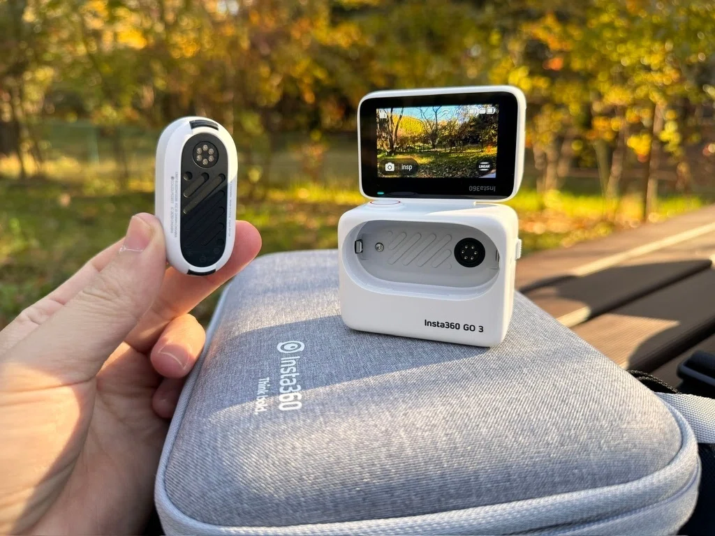 新品未開封】Insta360 GO 2 アクションカメラ 中古】 INSTA360