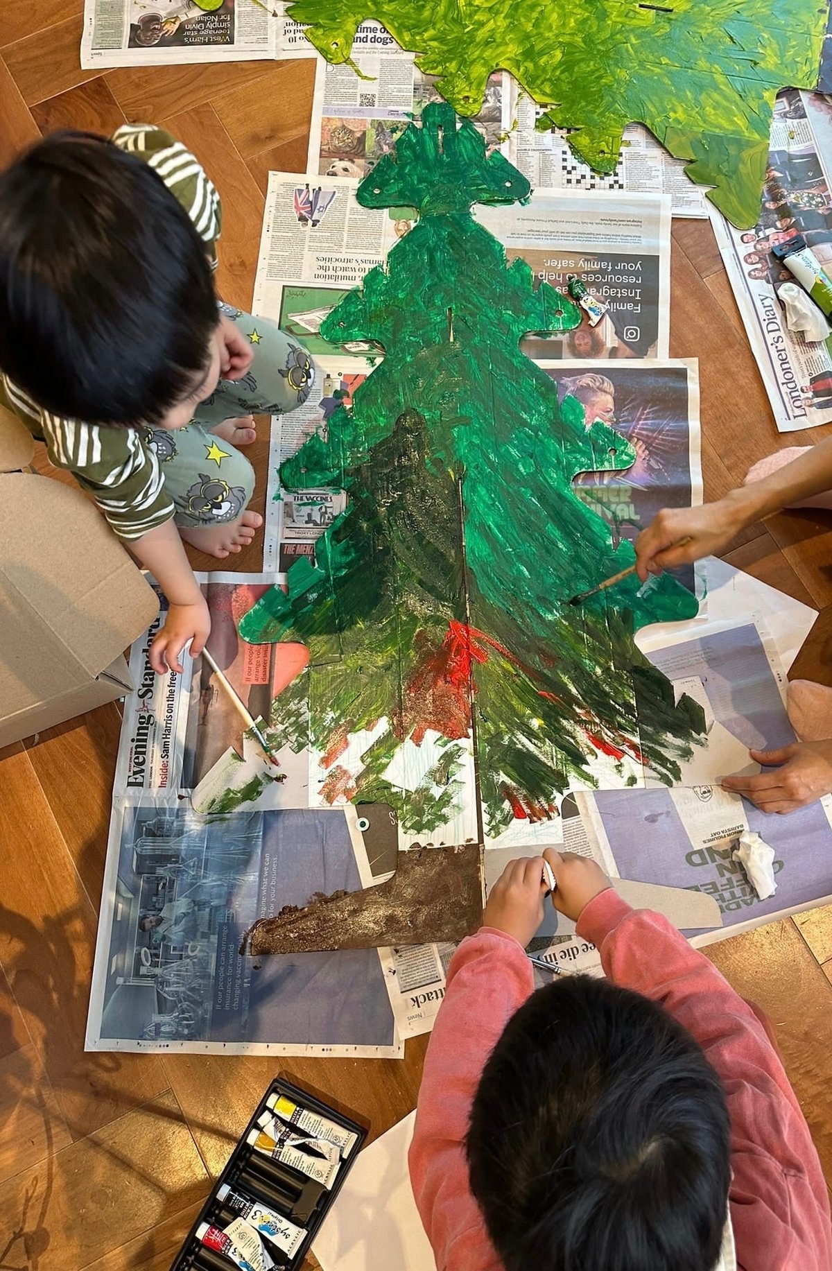 進化するDIYクリスマスツリー｜さよ 